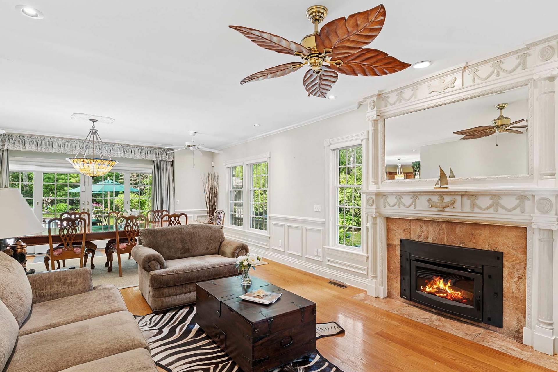 70 Talmage Farm Lane, East Hampton, NY 11937