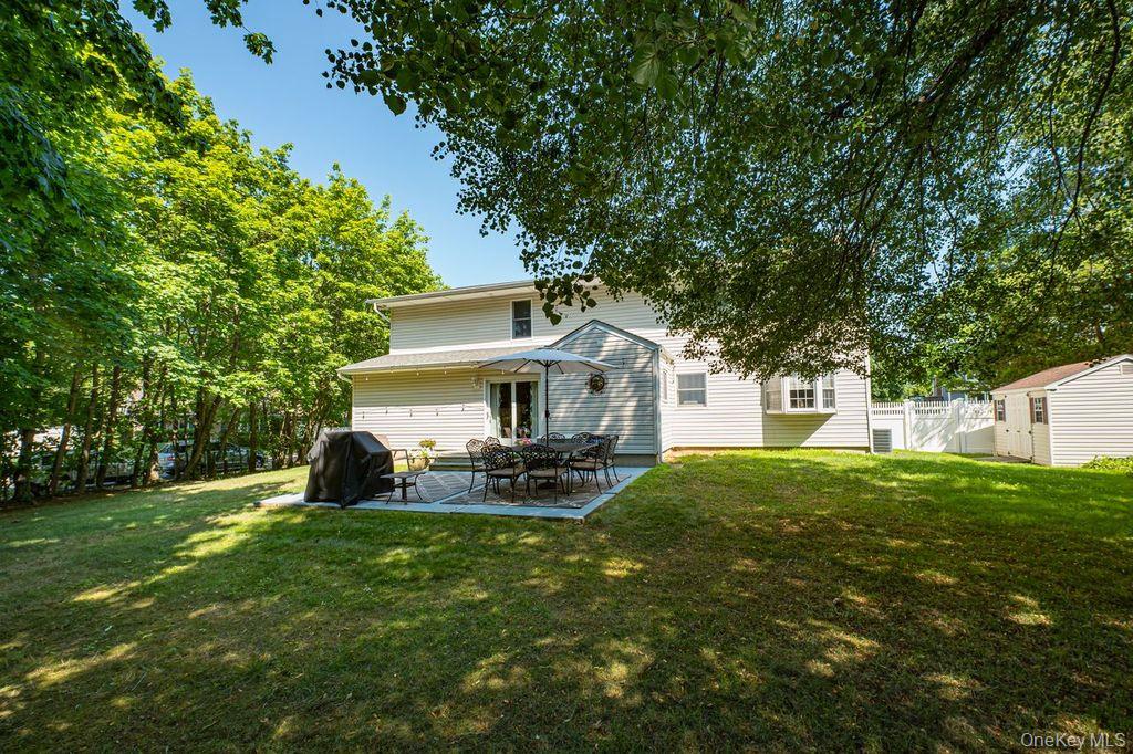 46 Plane Tree Lane, Saint James, NY 11780