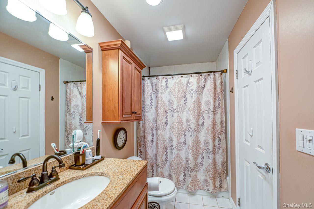 46 Plane Tree Lane, Saint James, NY 11780