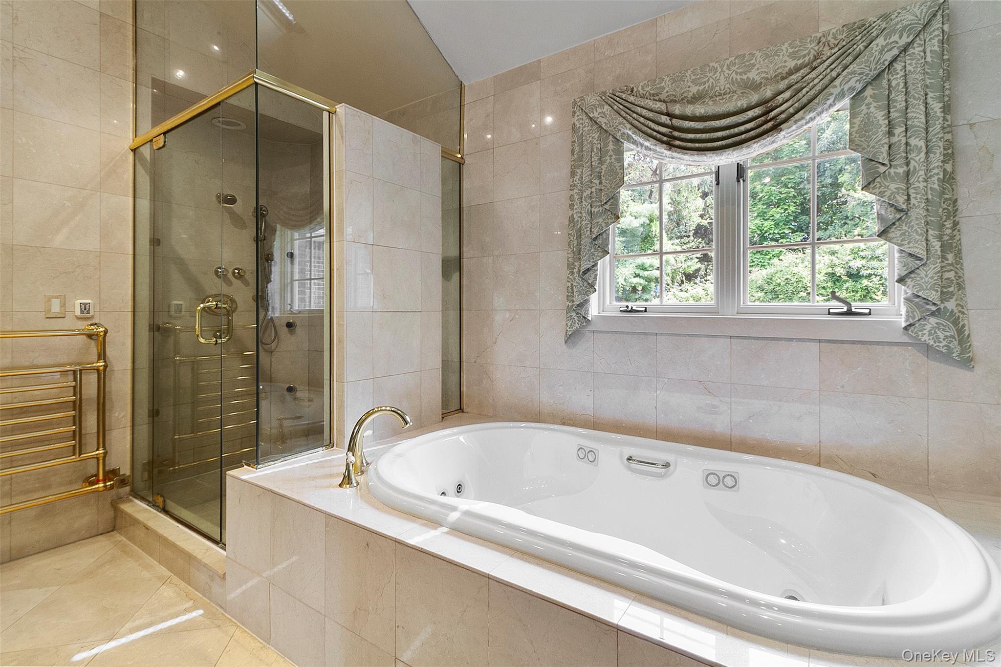 25 Pine Glen Drive, Blauvelt, NY 10913