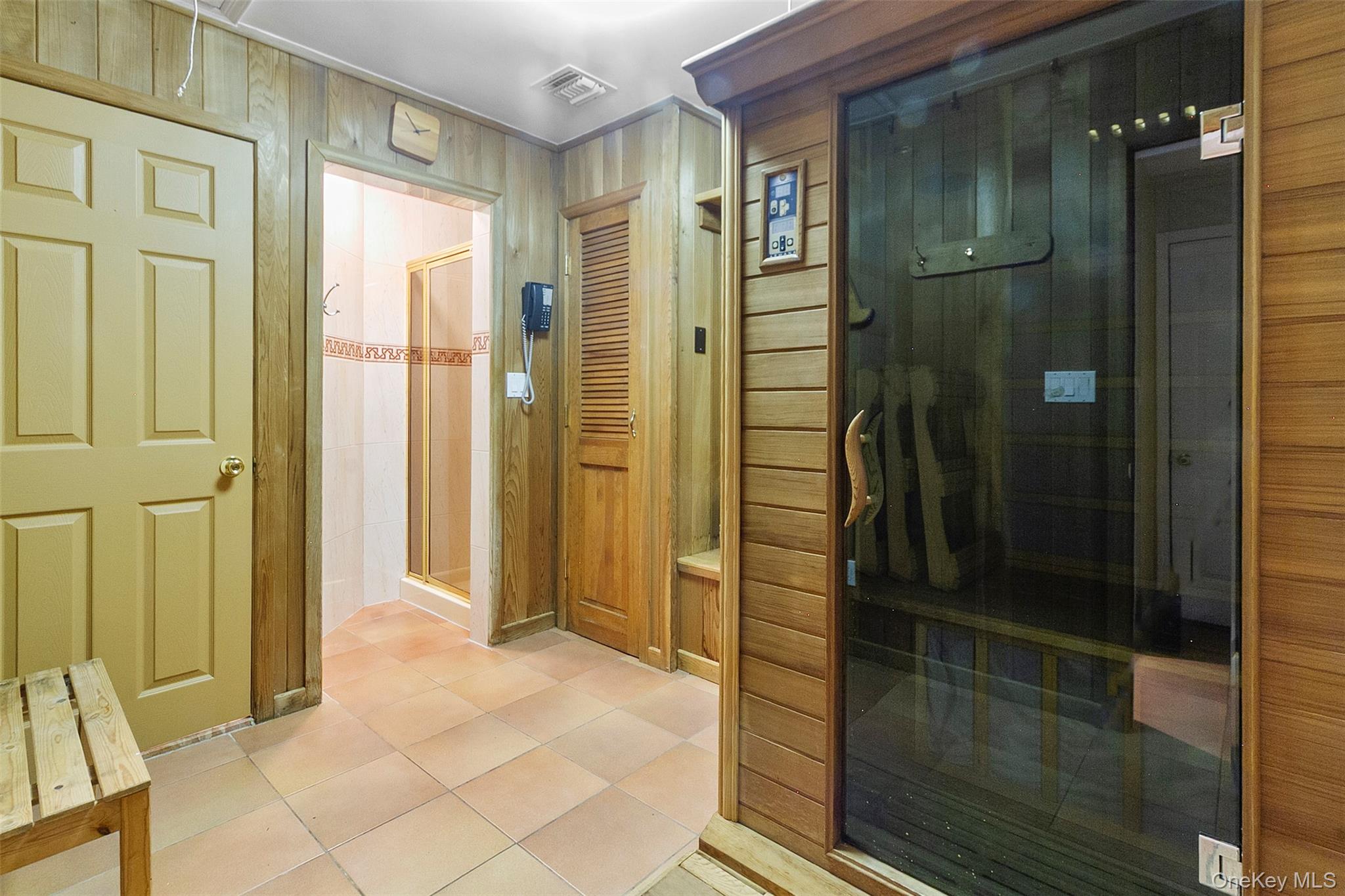 25 Pine Glen Drive, Blauvelt, NY 10913