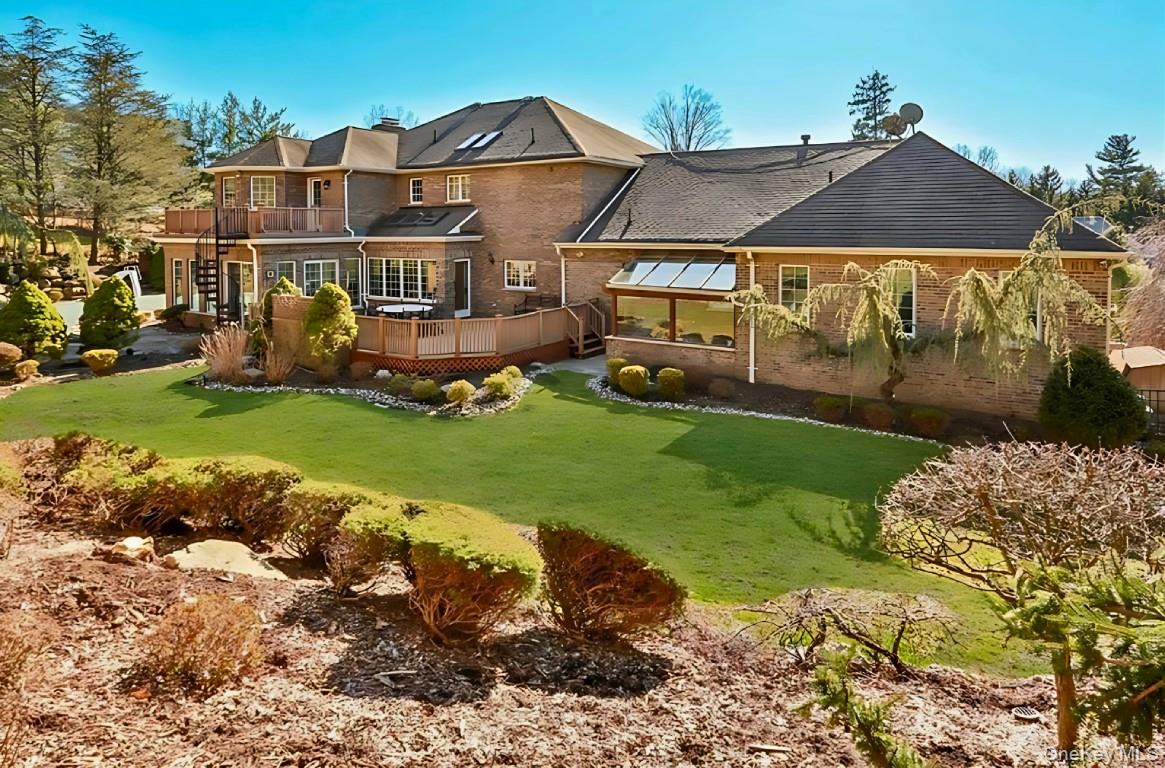 25 Pine Glen Drive, Blauvelt, NY 10913