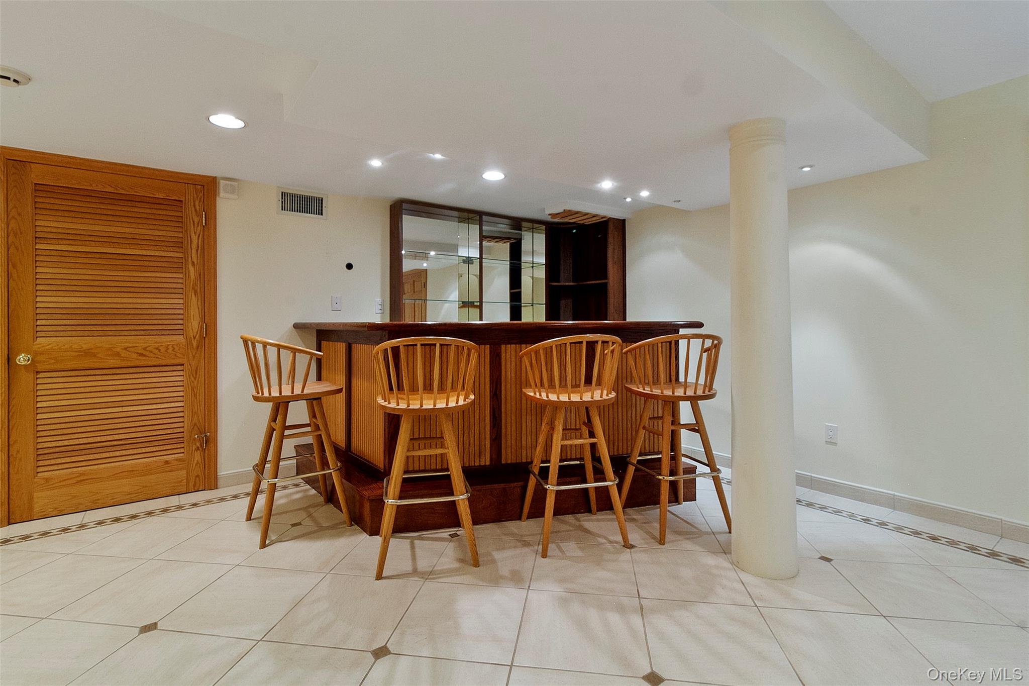 25 Pine Glen Drive, Blauvelt, NY 10913