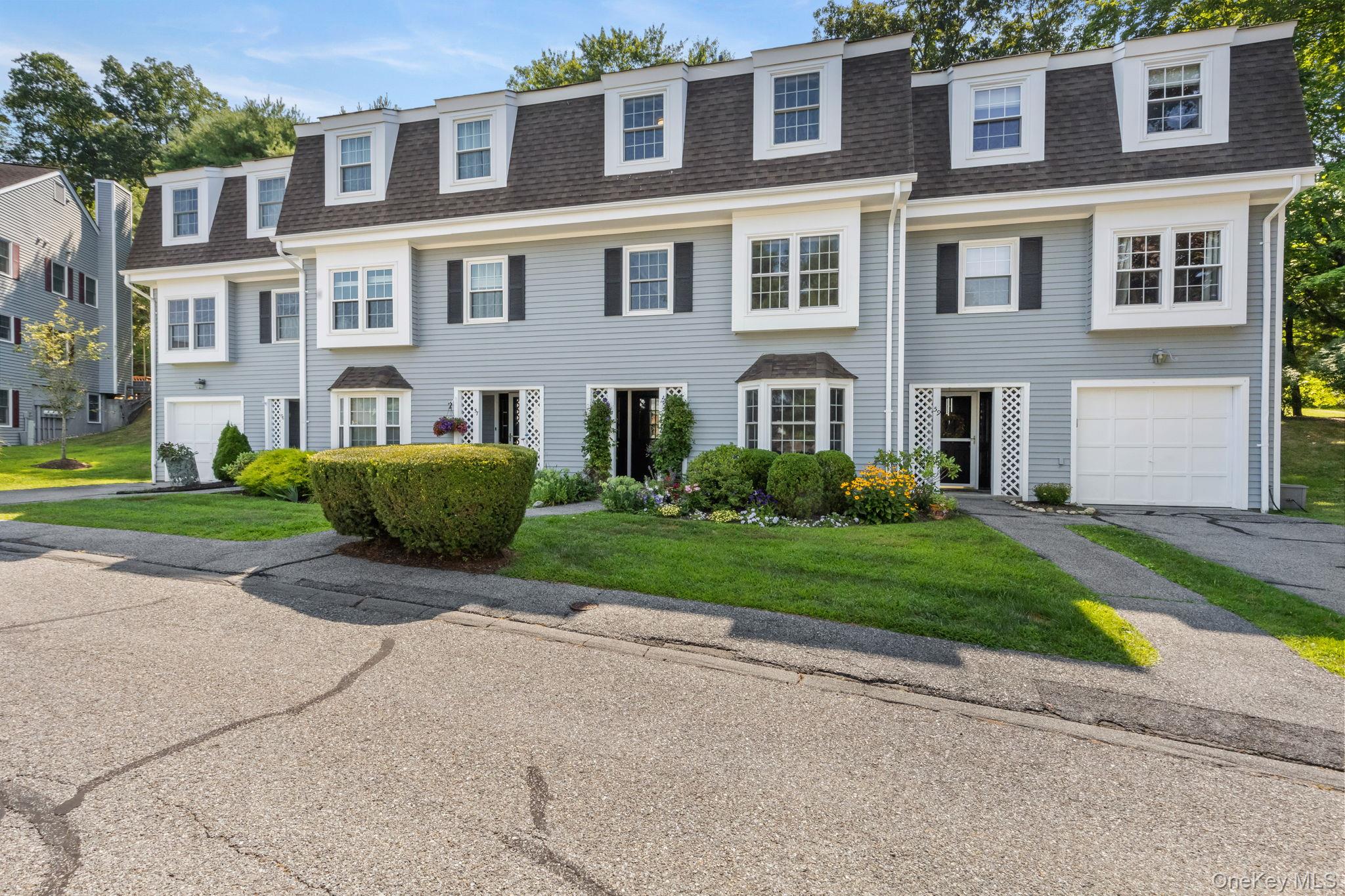 58 Winterberry Circle, Cross River, NY 10518