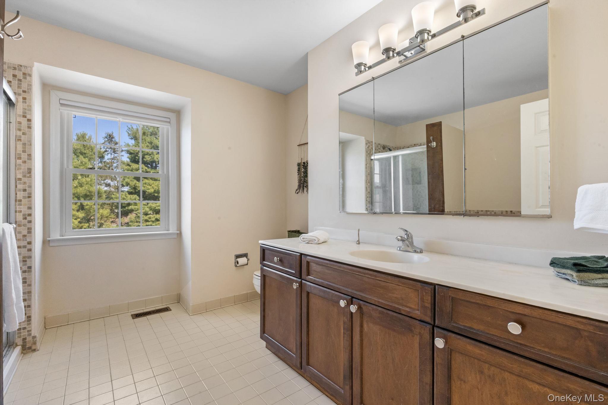 58 Winterberry Circle, Cross River, NY 10518