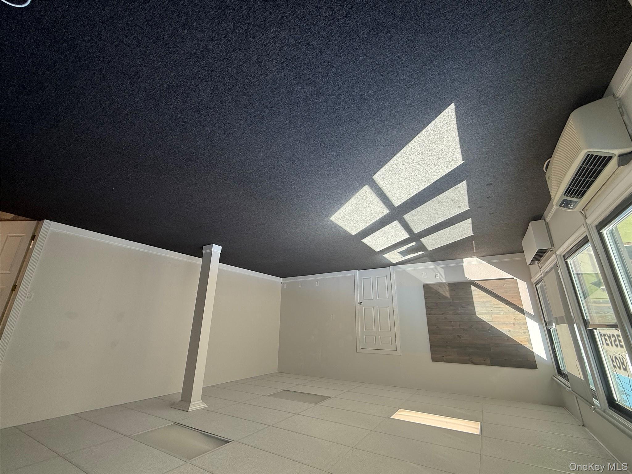 2042 N Country Road # 201/202, Wading River, NY 11792