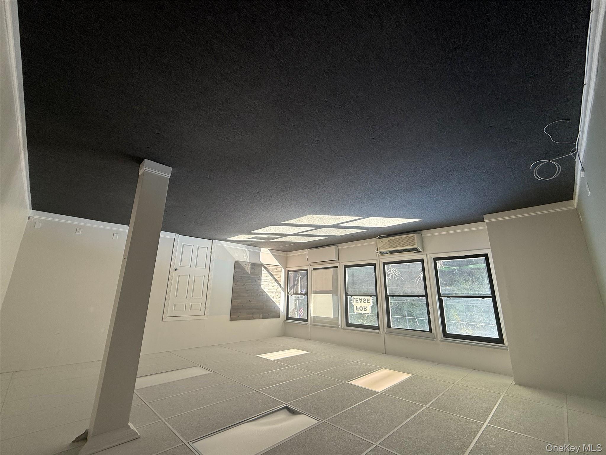 2042 N Country Road # 201/202, Wading River, NY 11792