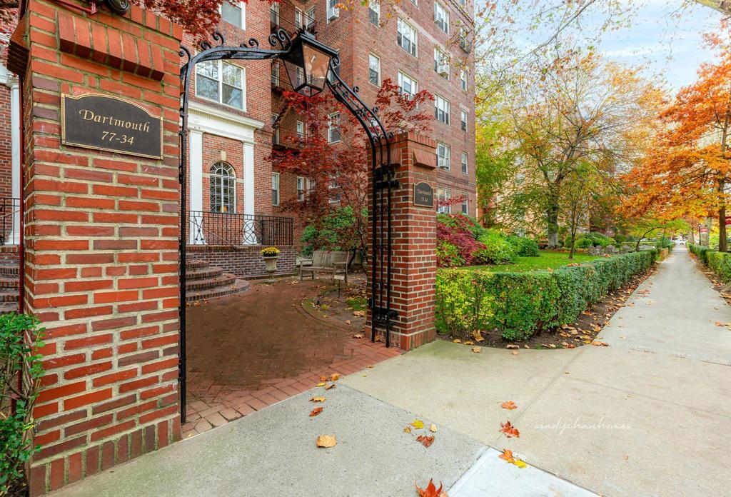 77-34 113 Street # 3D, Forest Hills, NY 11375