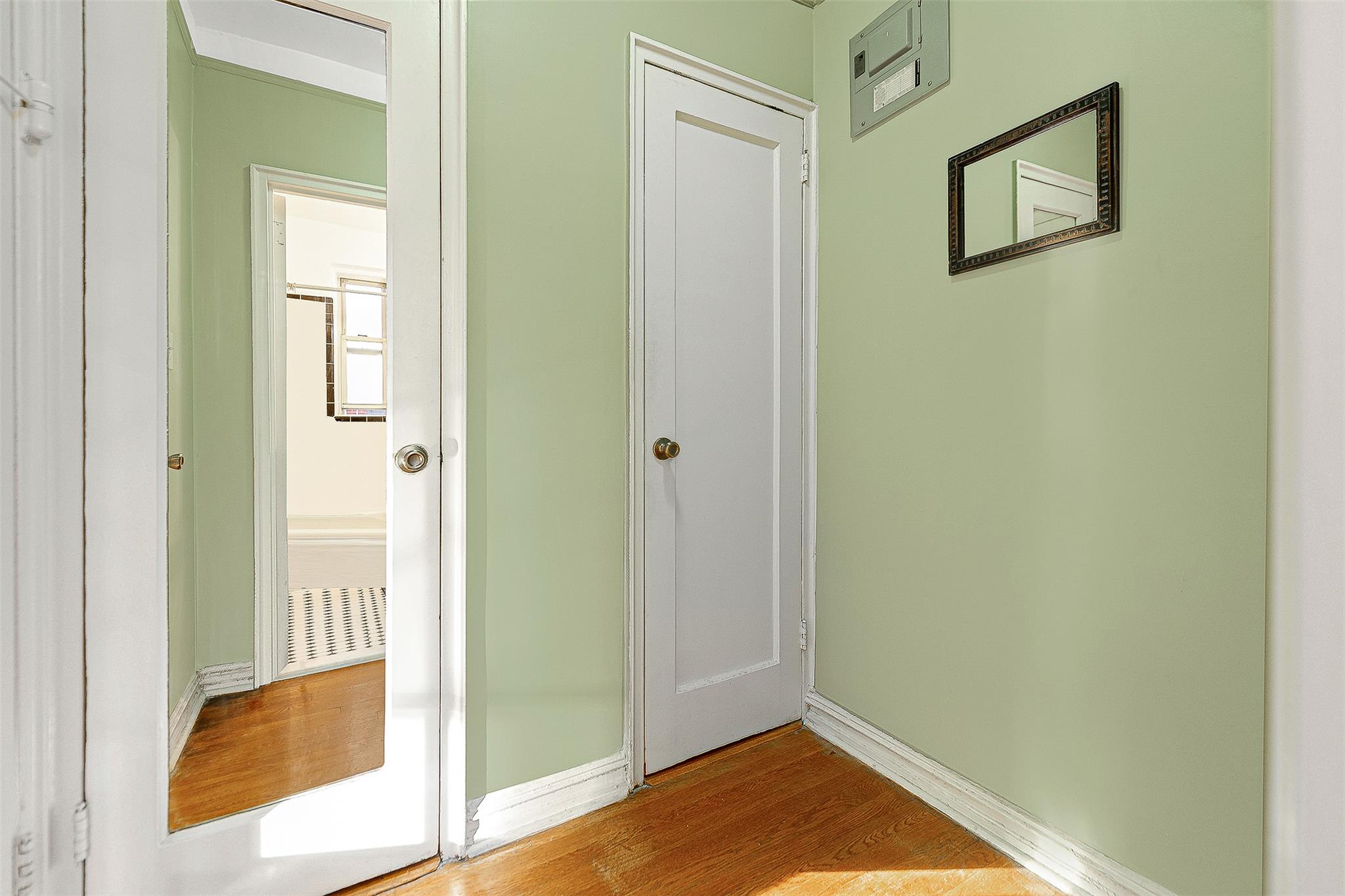 77-34 113 Street # 3D, Forest Hills, NY 11375