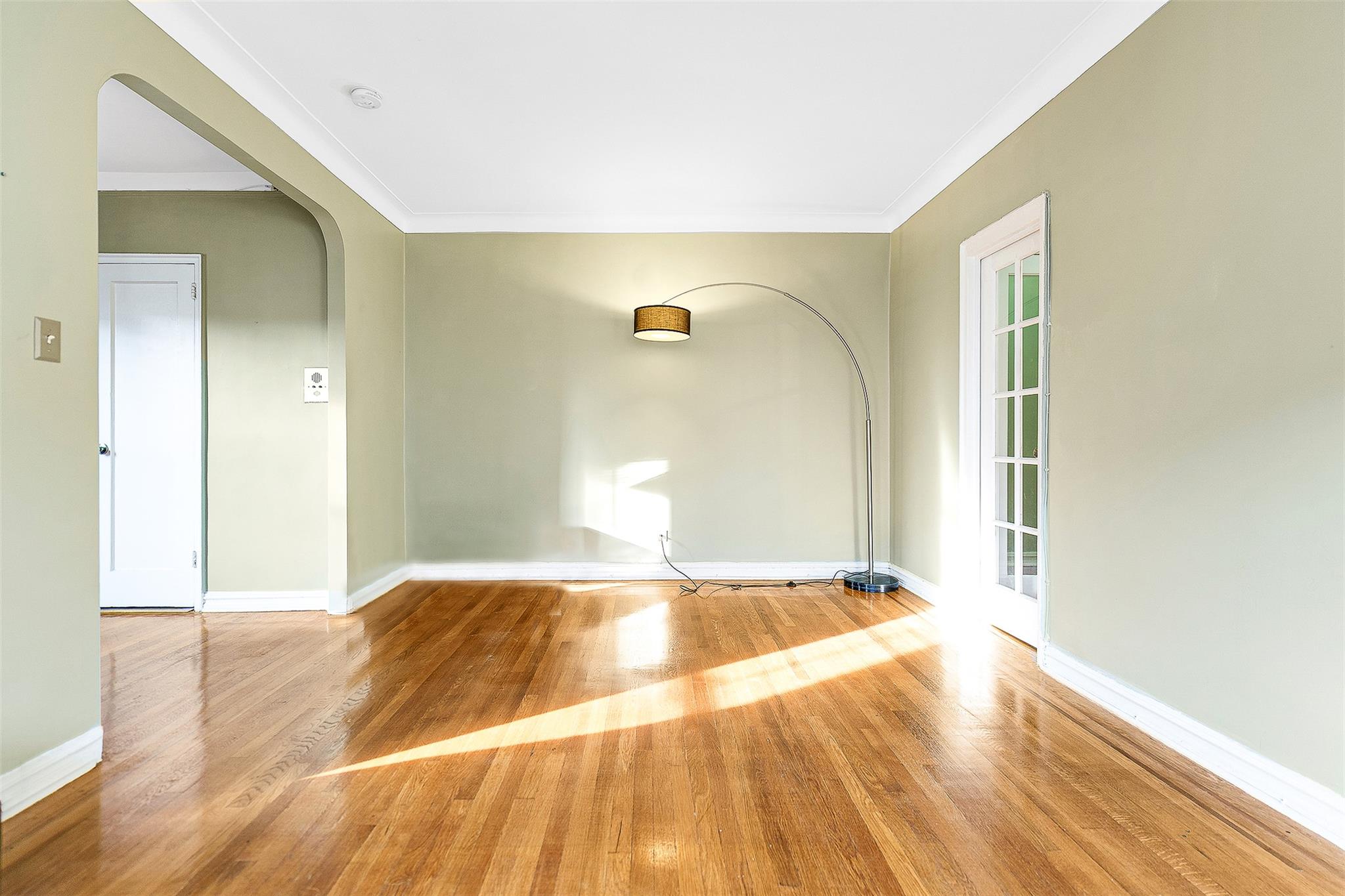 77-34 113 Street # 3D, Forest Hills, NY 11375