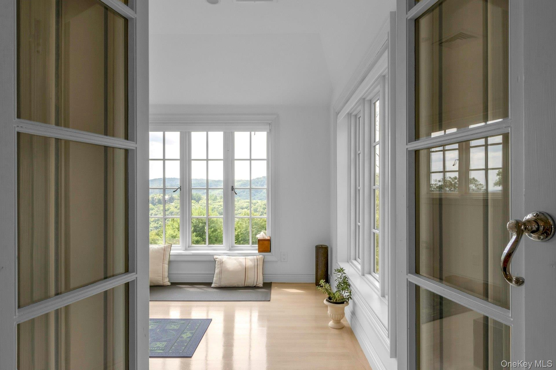 120 Ridge Road, Tuxedo Park, NY 10987