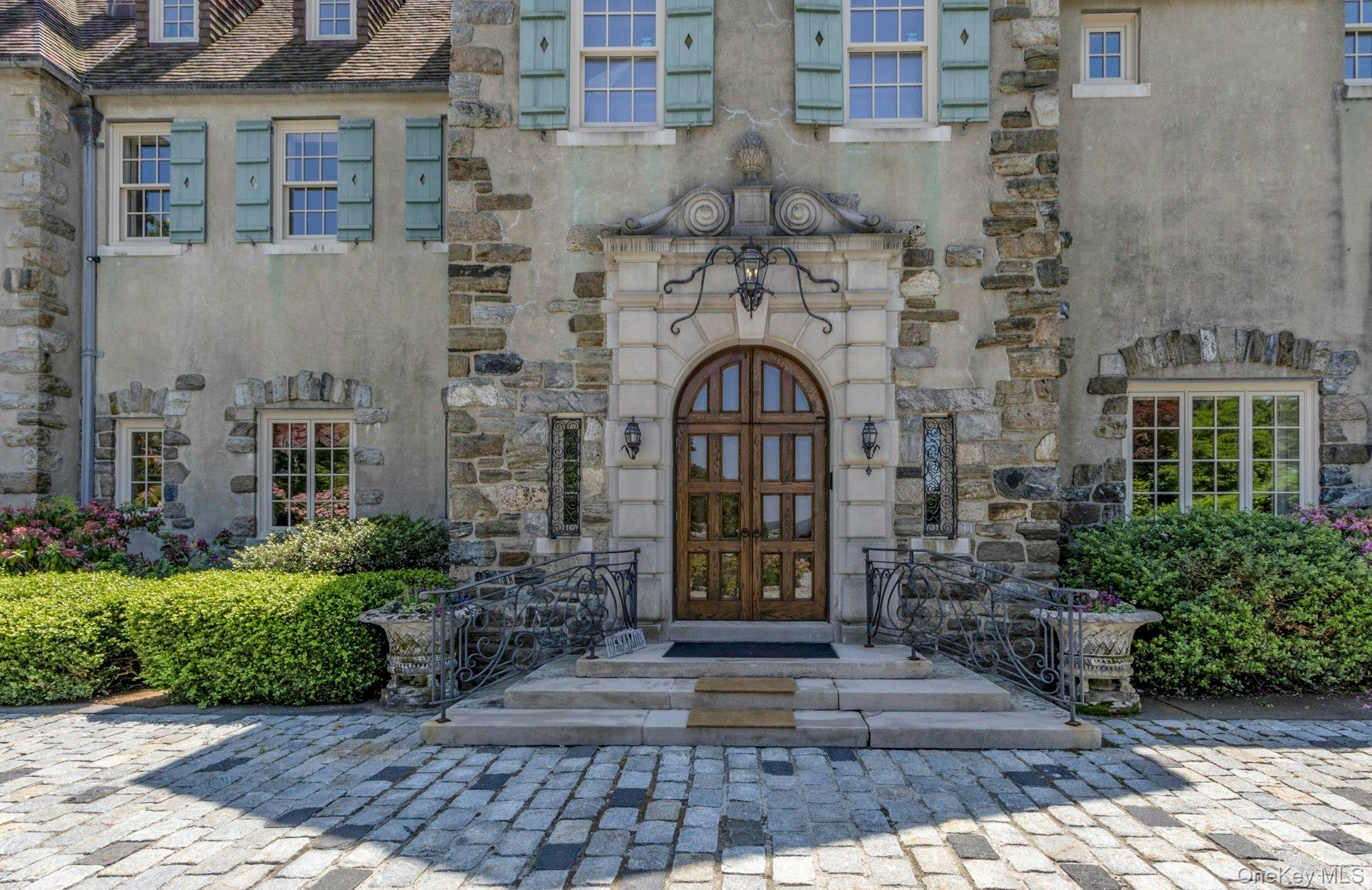 120 Ridge Road, Tuxedo Park, NY 10987