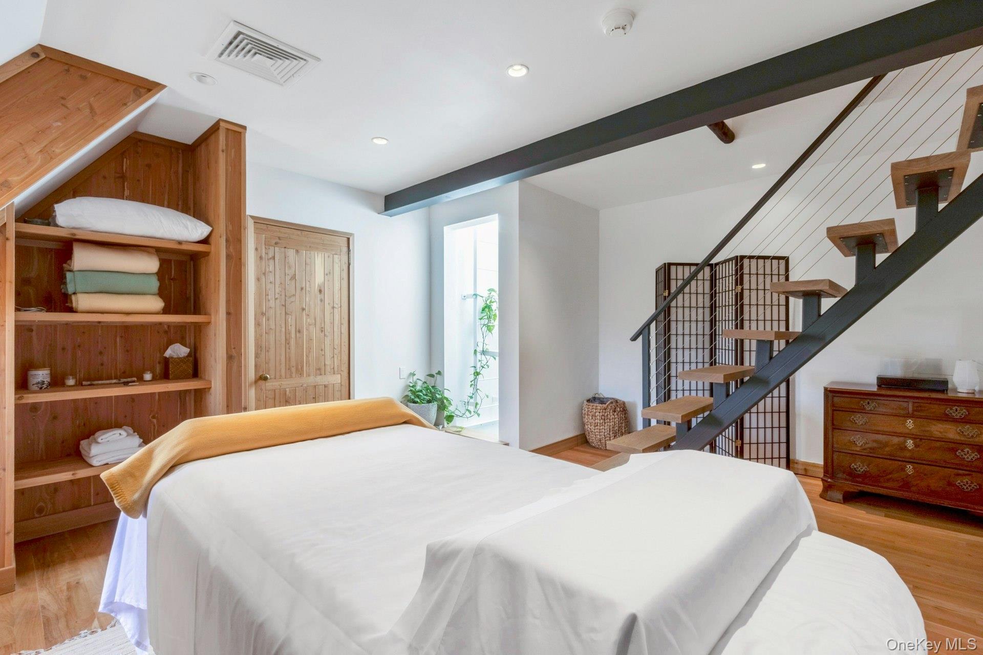 120 Ridge Road, Tuxedo Park, NY 10987