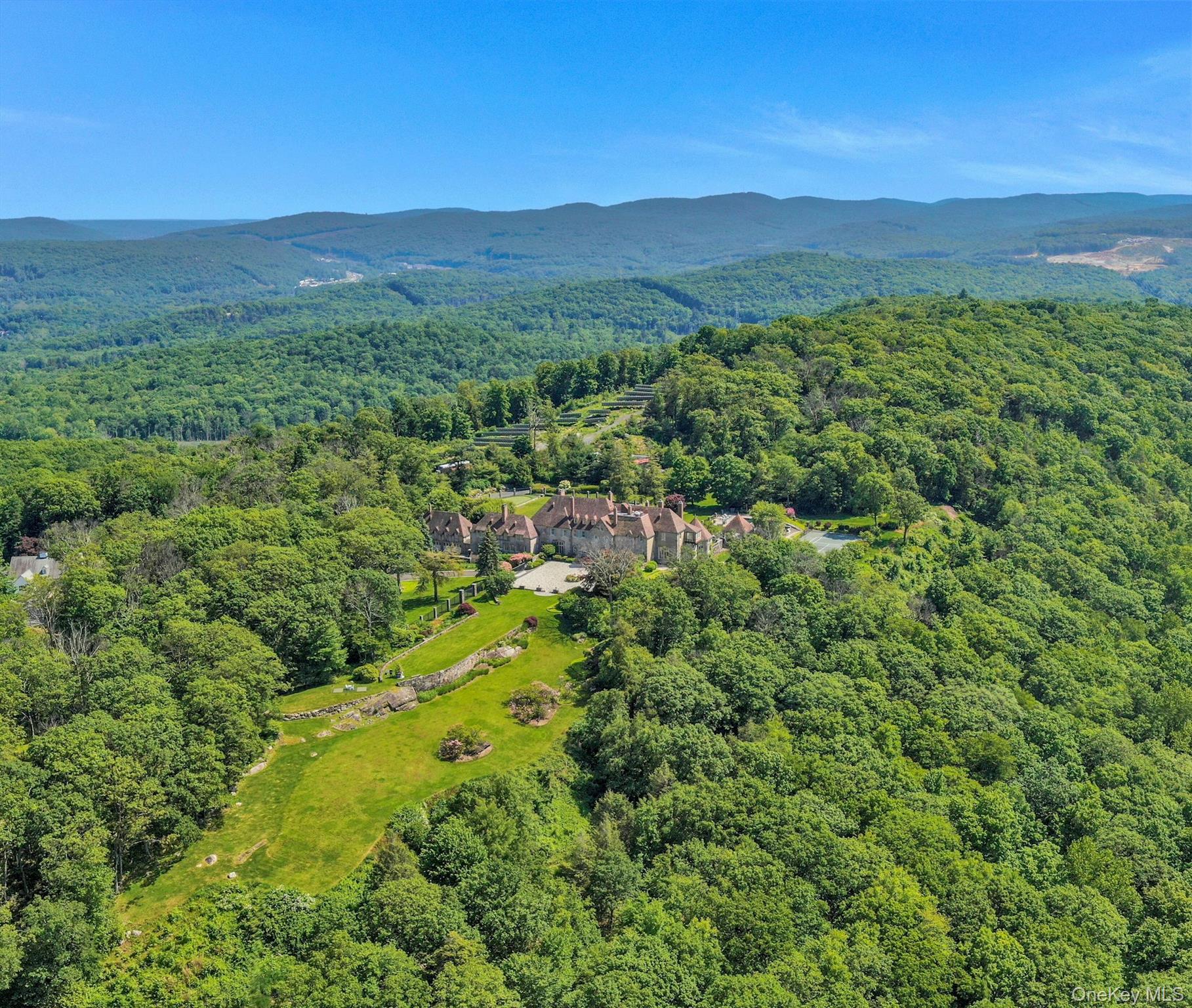 120 Ridge Road, Tuxedo Park, NY 10987