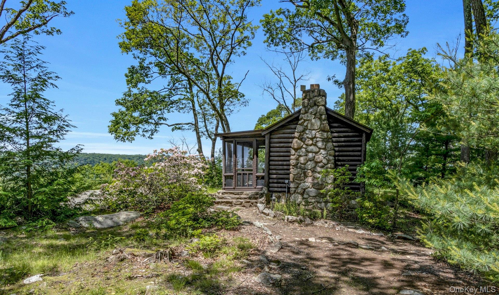 120 Ridge Road, Tuxedo Park, NY 10987