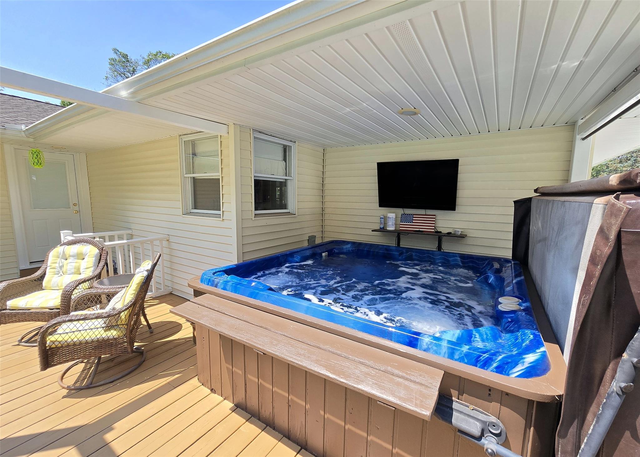 58 Seminole Street, Selden, NY 11784