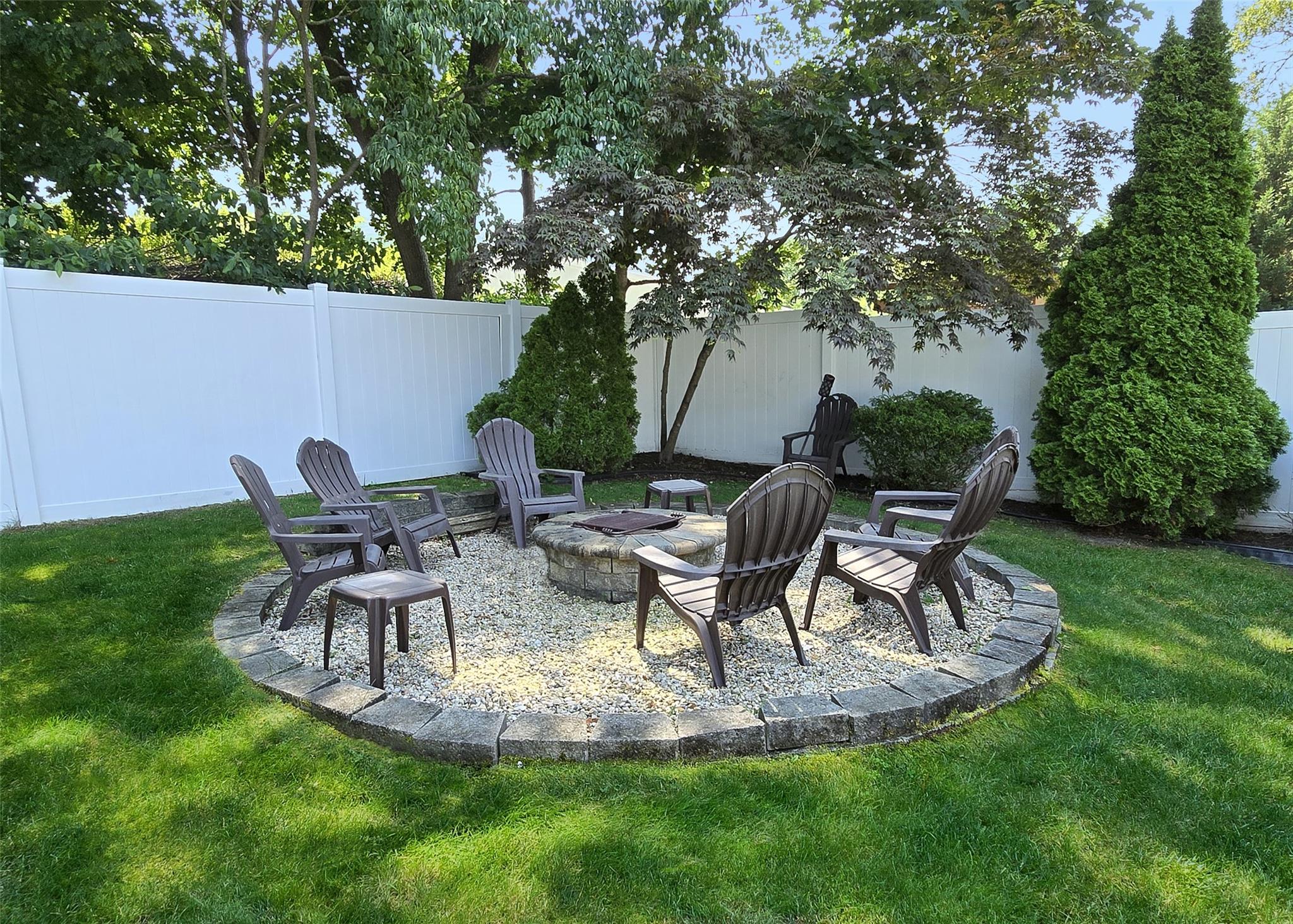 58 Seminole Street, Selden, NY 11784