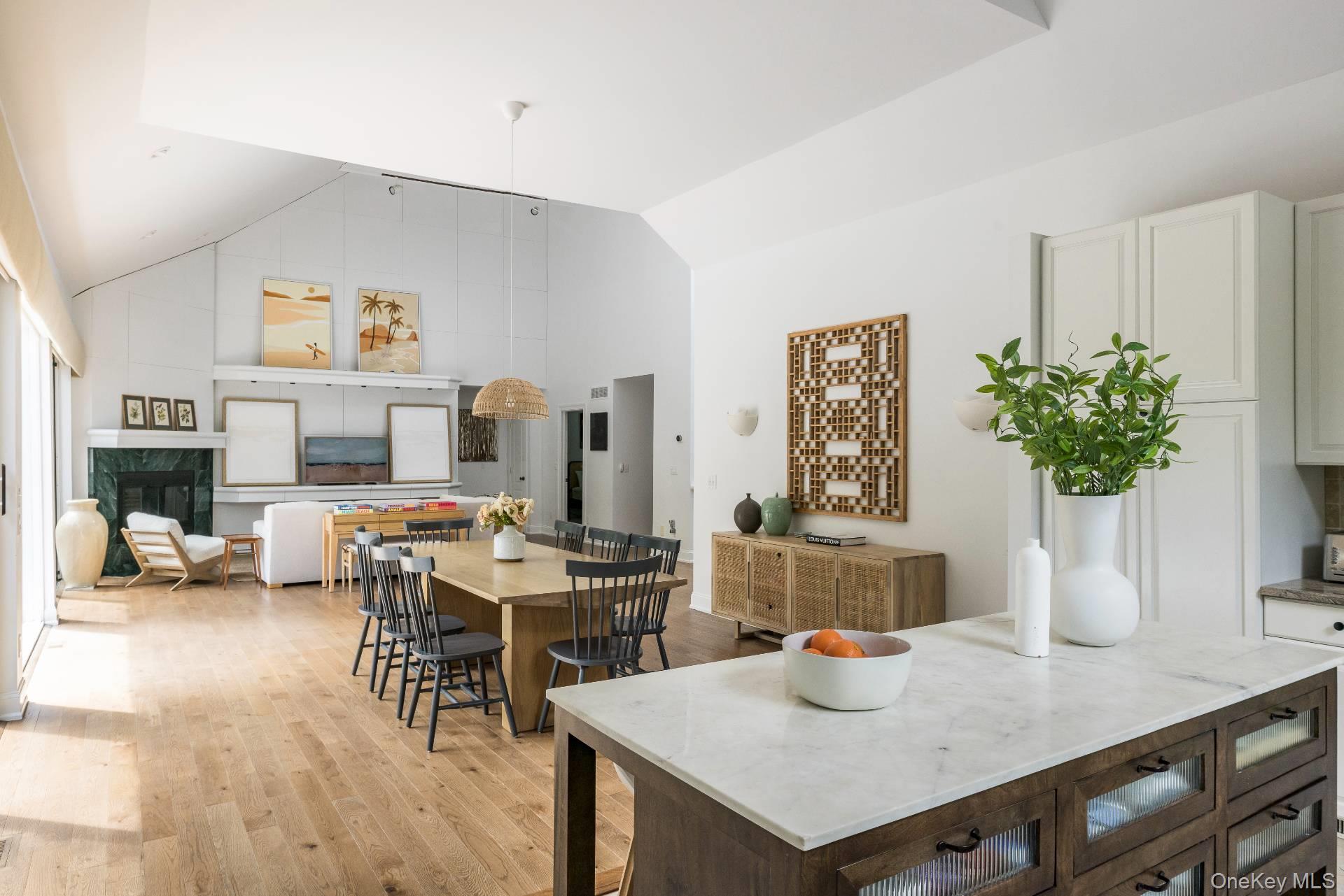 48 Douglas Court, Hampton Bays, NY 11946