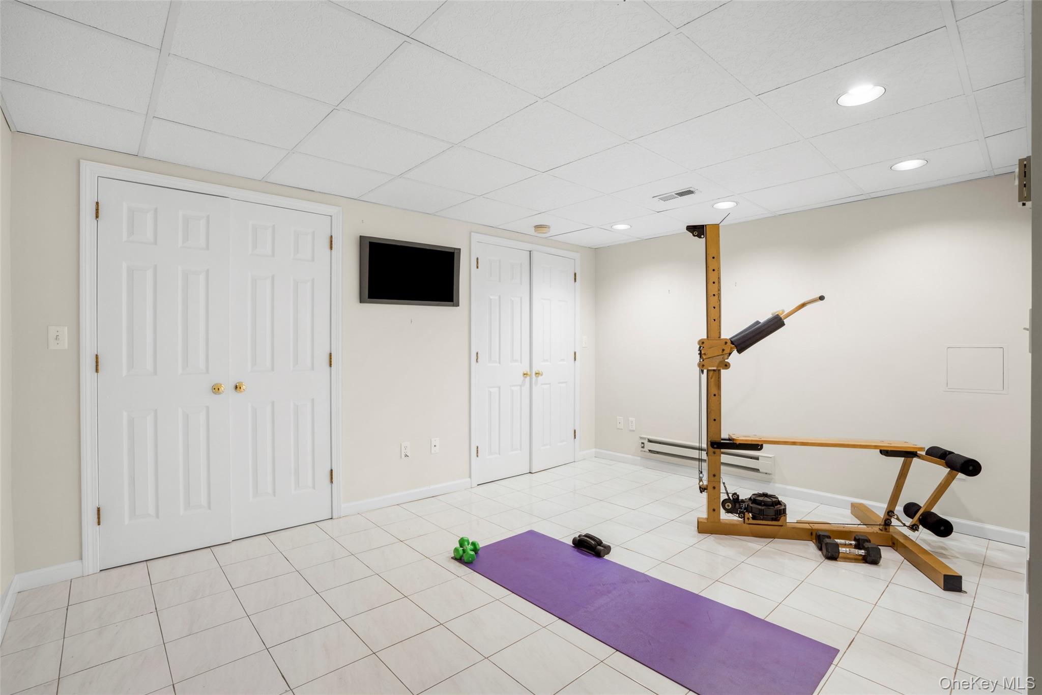 11 Cambridge Court, Larchmont, NY 10538