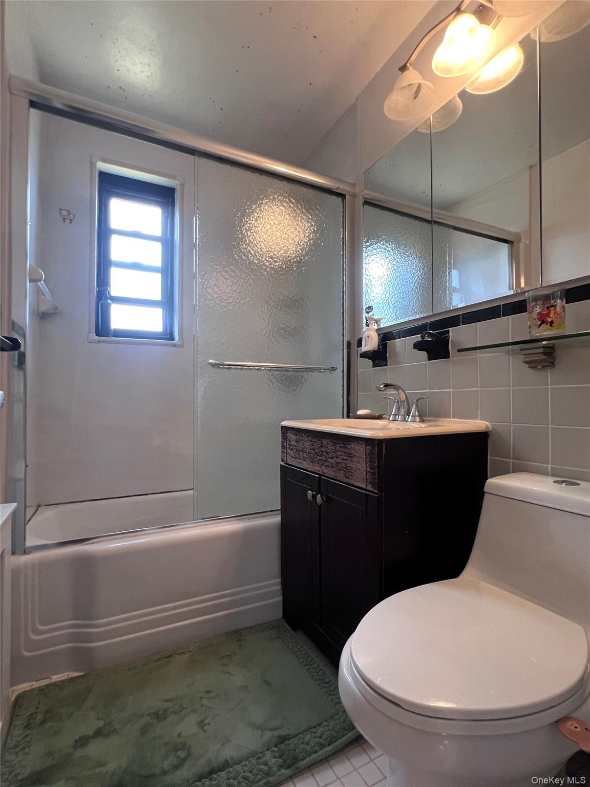 196-19 69th Avenue # 2, Fresh Meadows, NY 11365