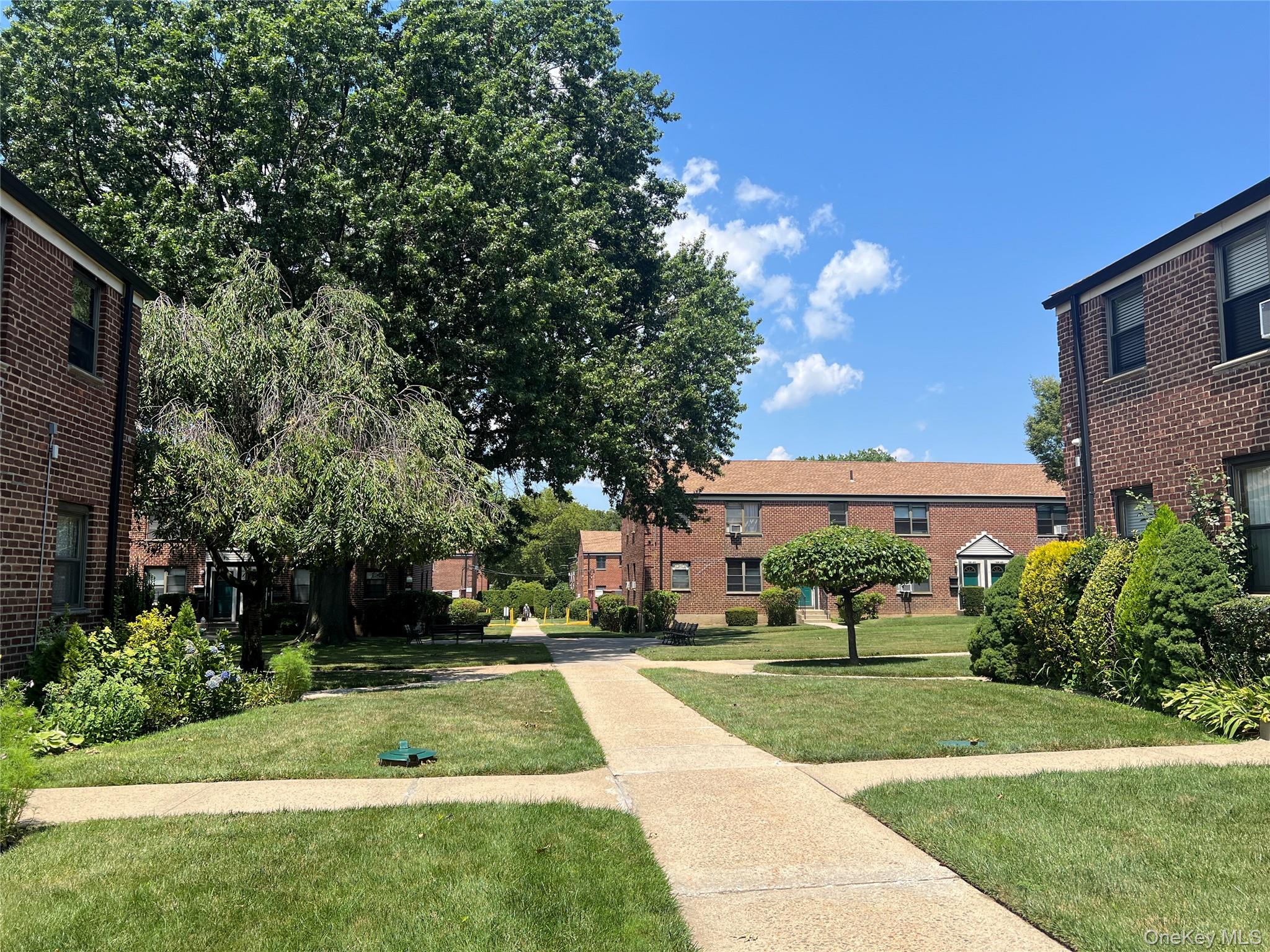 196-19 69th Avenue # 2, Fresh Meadows, NY 11365