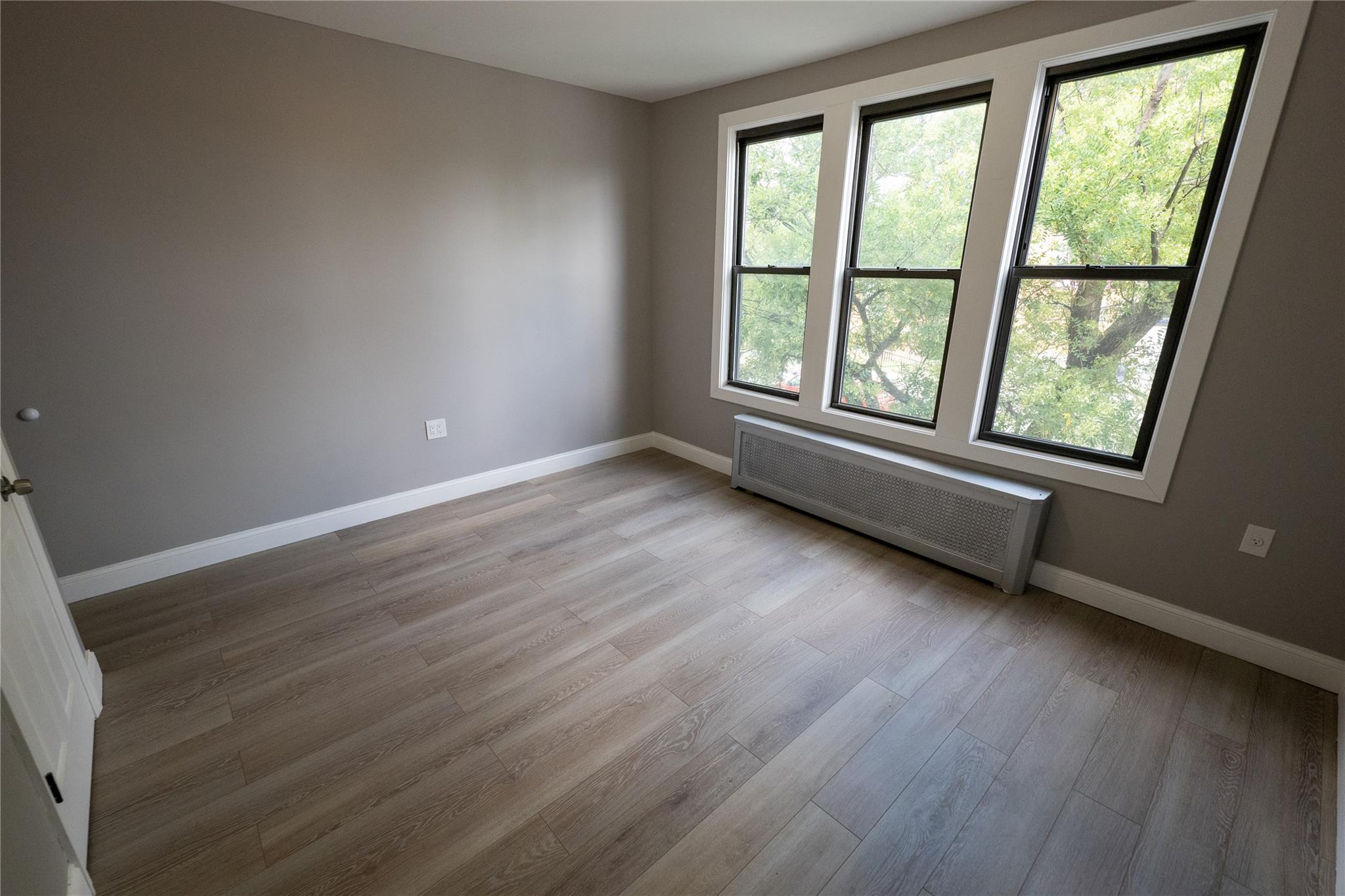 9728 Flatlands Avenue, Brooklyn, NY 11236