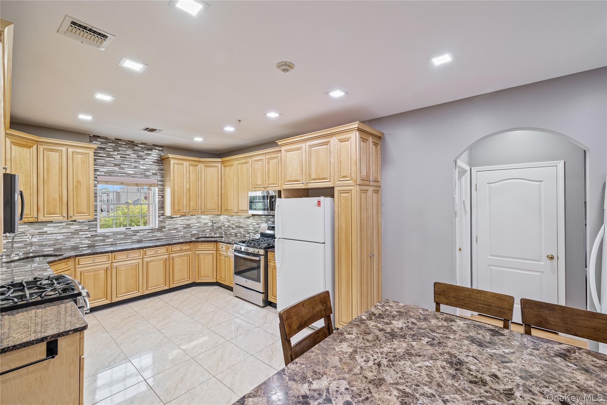 3314 Parkview Drive, Spring Valley, NY 10977