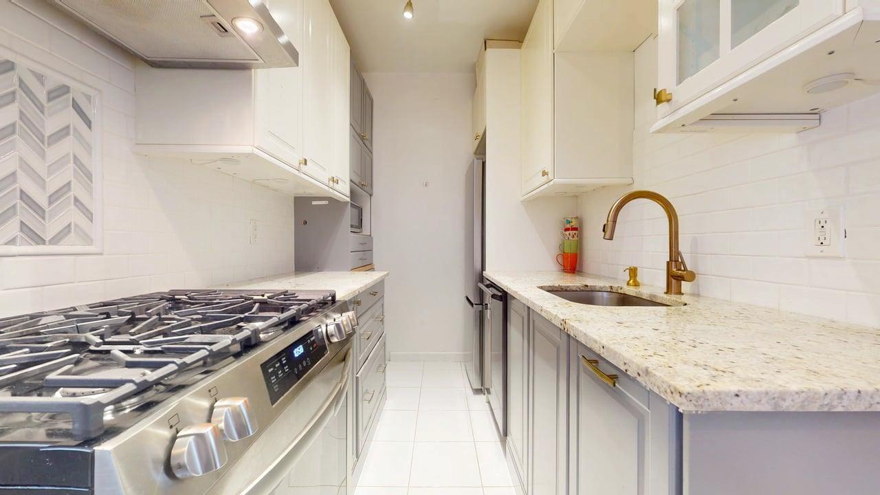 77-20 Austin Street # 5A, Forest Hills, NY 11375