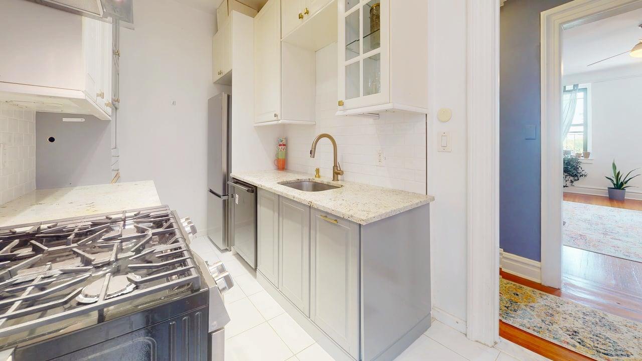 77-20 Austin Street # 5A, Forest Hills, NY 11375