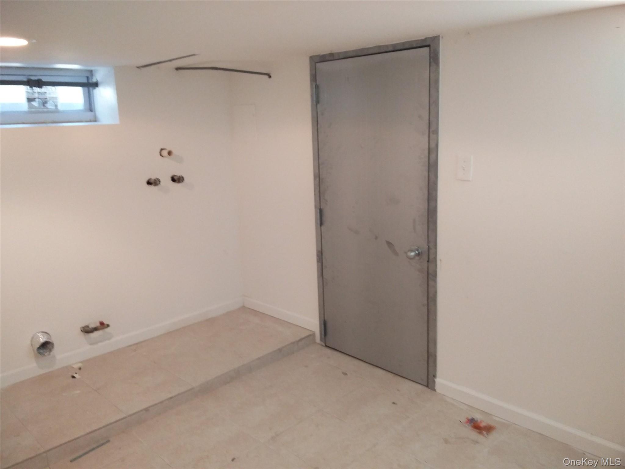 3312 Barker Avenue, Bronx, NY 10467