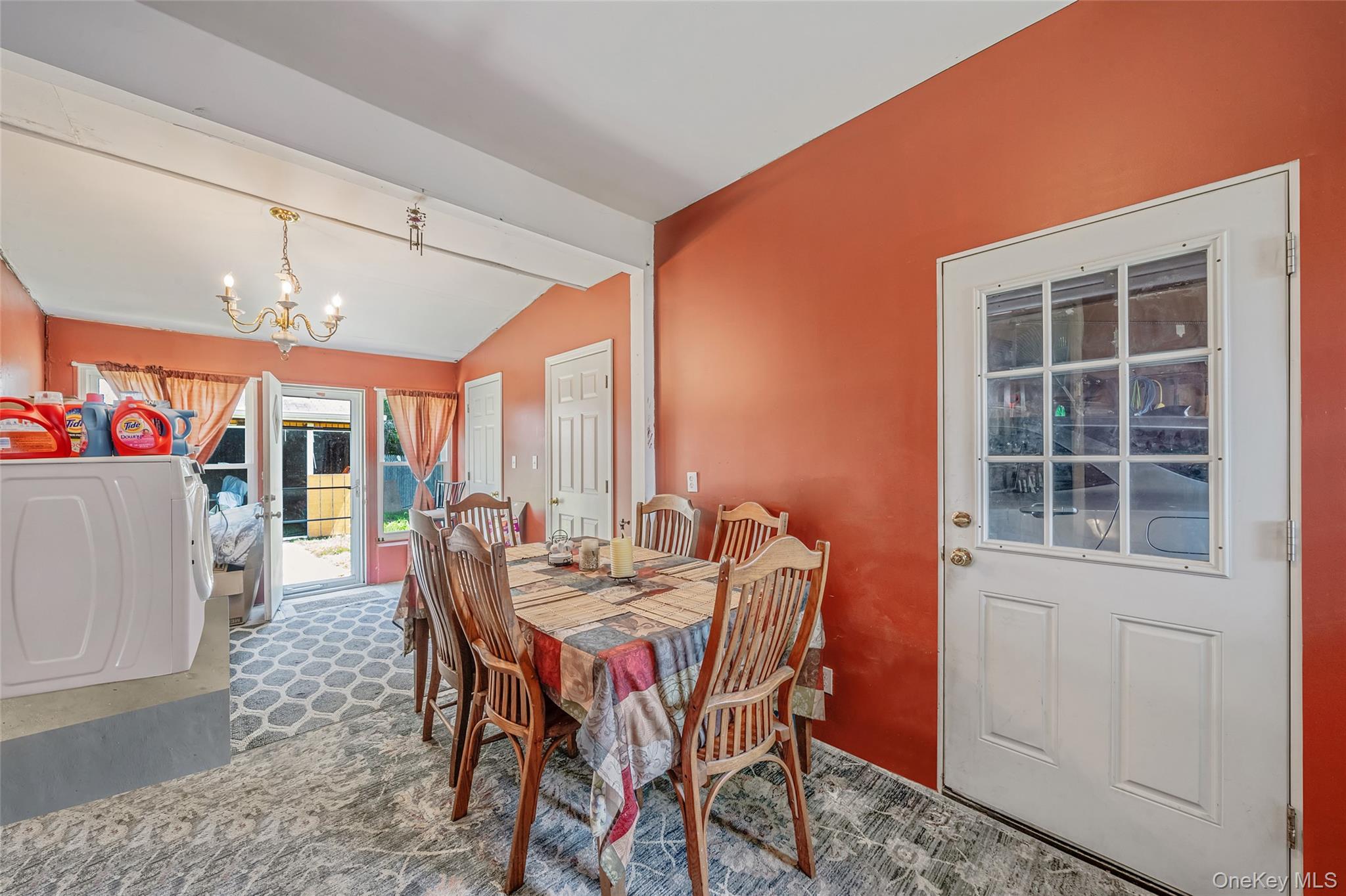 47 Prospect Place, Deer Park, NY 11729