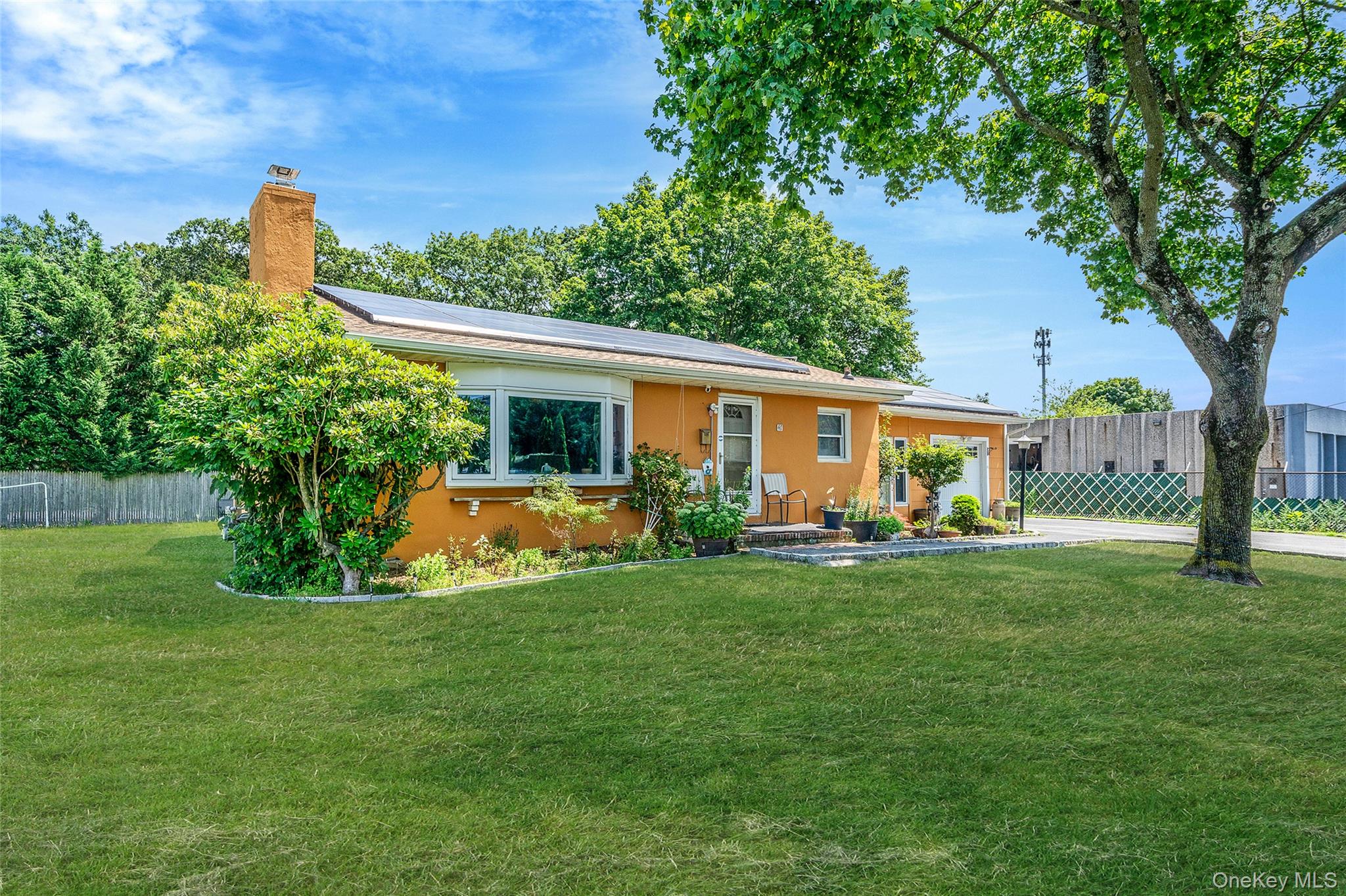 47 Prospect Place, Deer Park, NY 11729