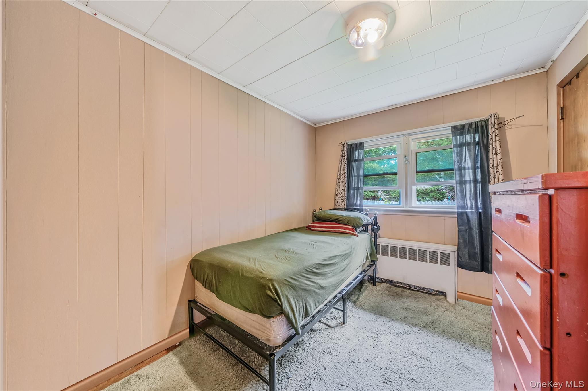 47 Prospect Place, Deer Park, NY 11729