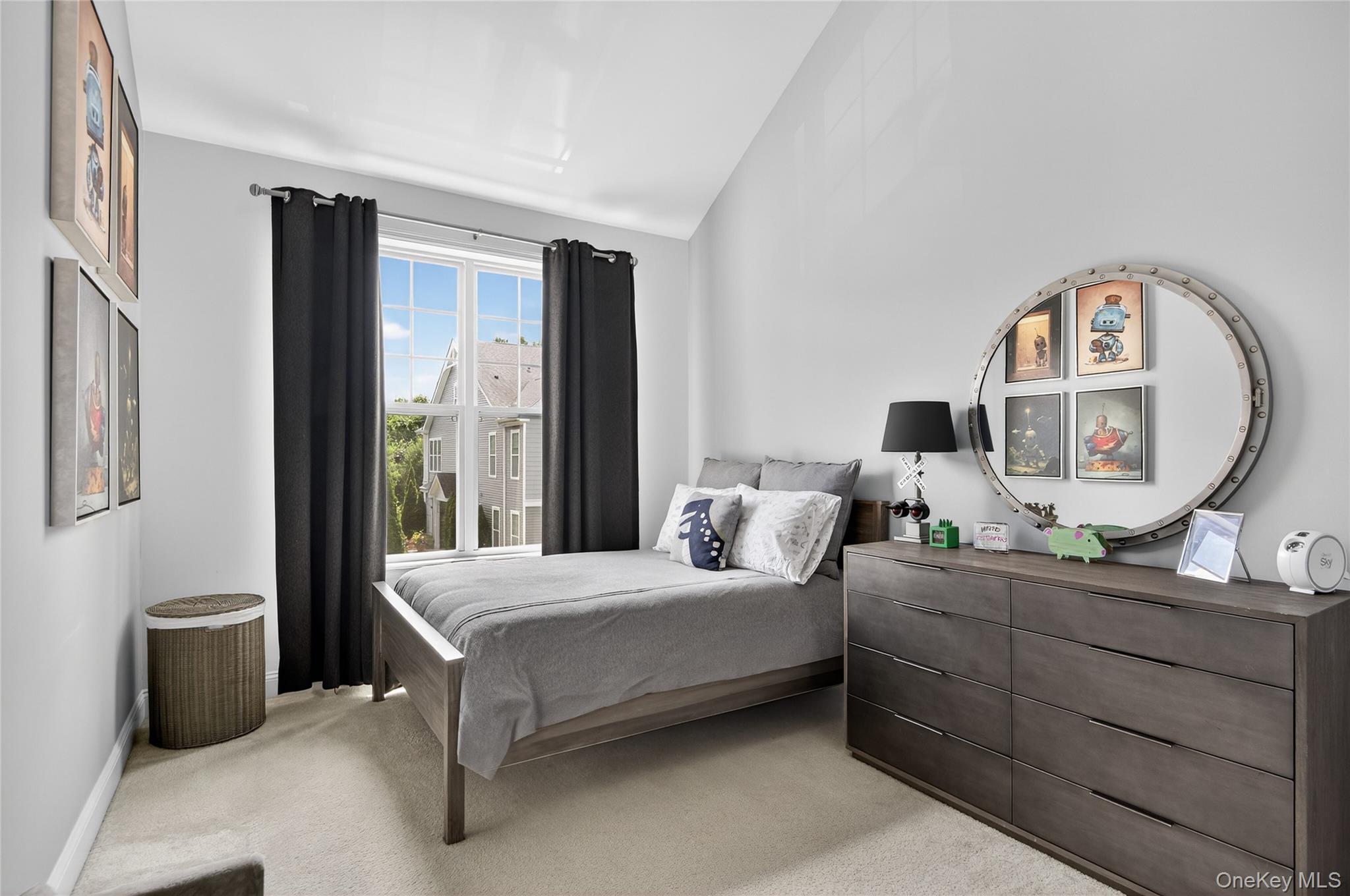 2202 Townhome Way, Huntington Station, NY 11746