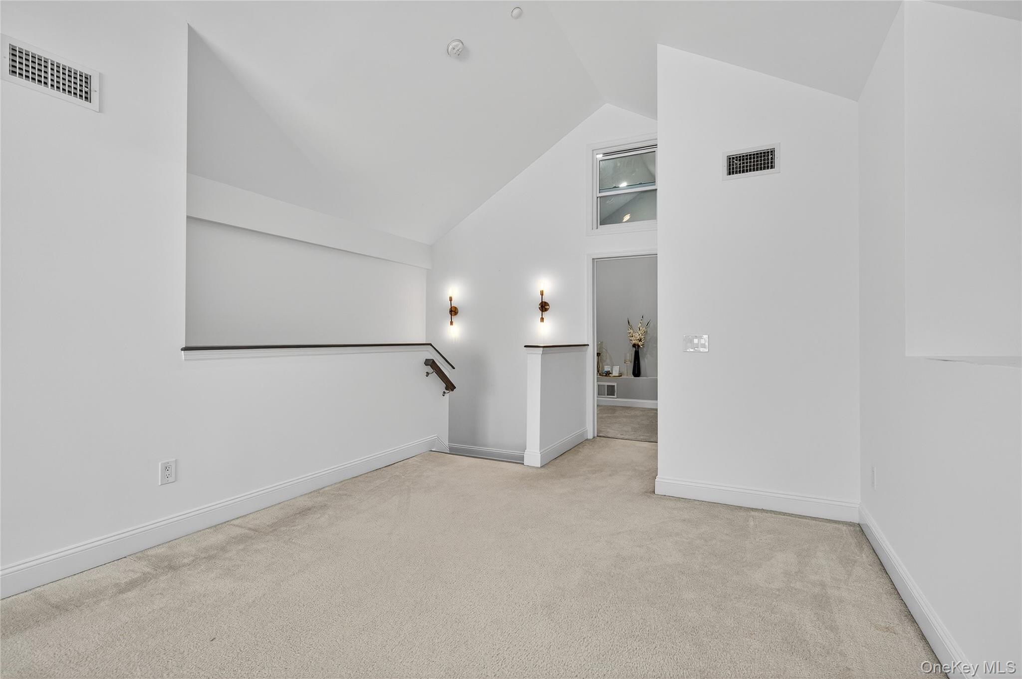 2202 Townhome Way, Huntington Station, NY 11746