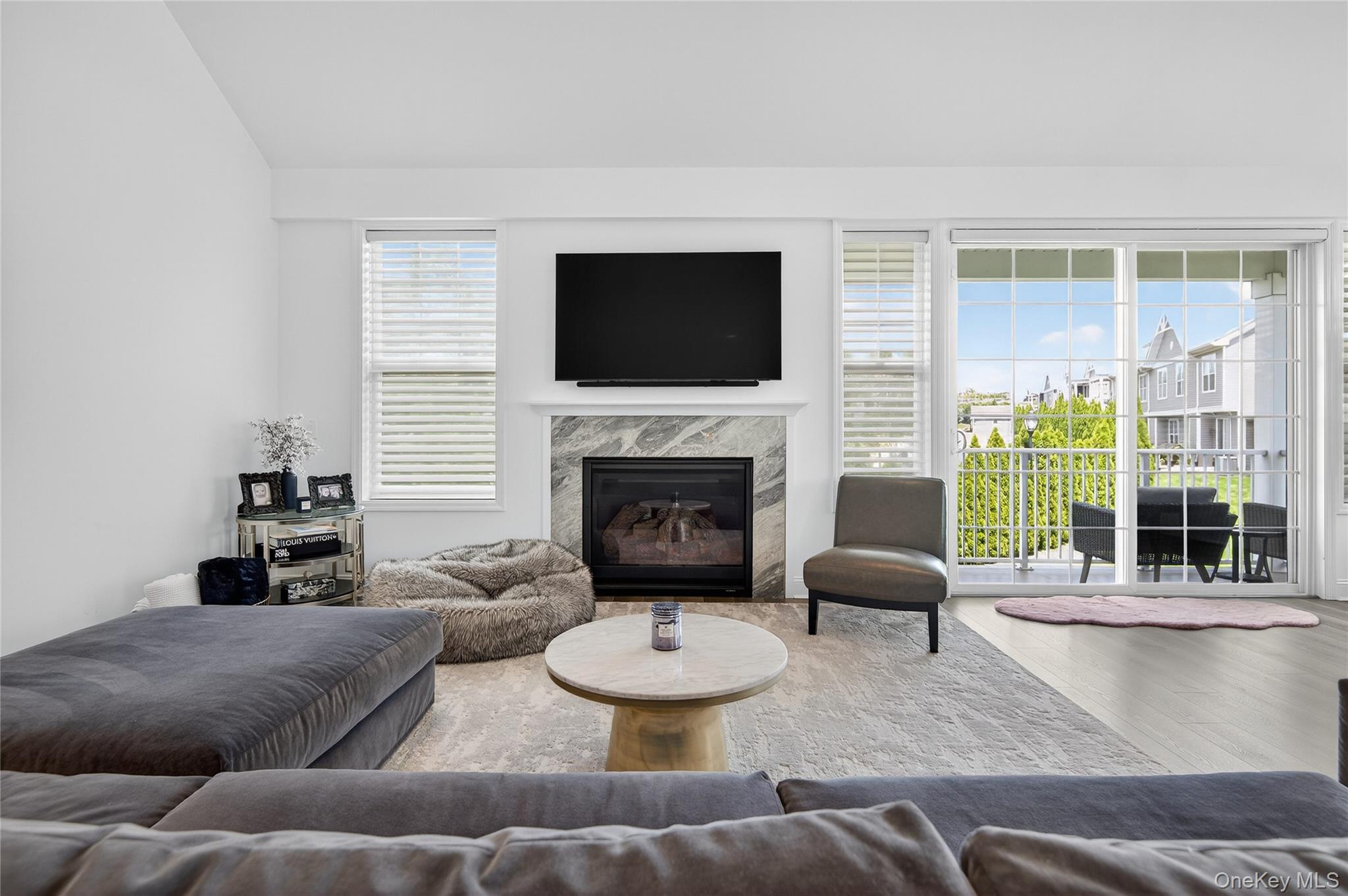 2202 Townhome Way, Huntington Station, NY 11746