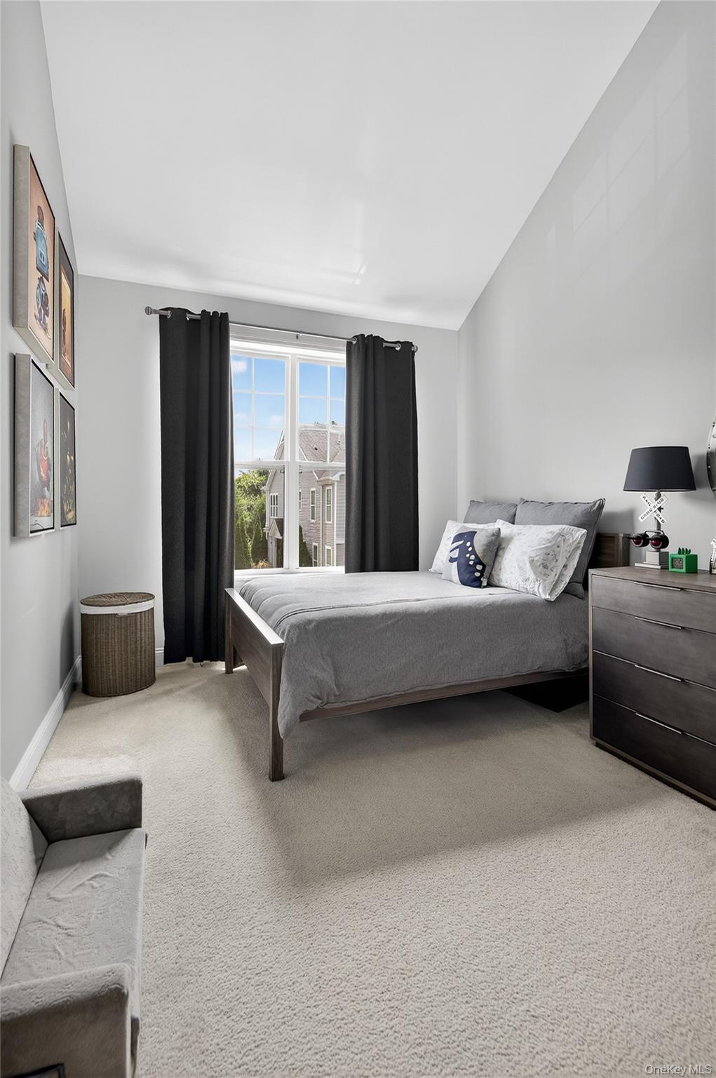 2202 Townhome Way, Huntington Station, NY 11746