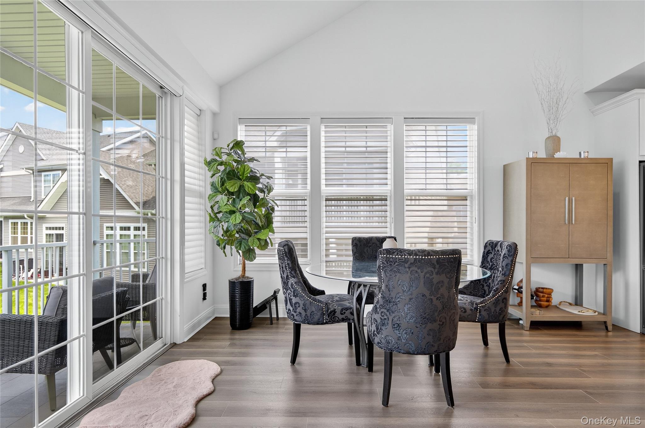 2202 Townhome Way, Huntington Station, NY 11746