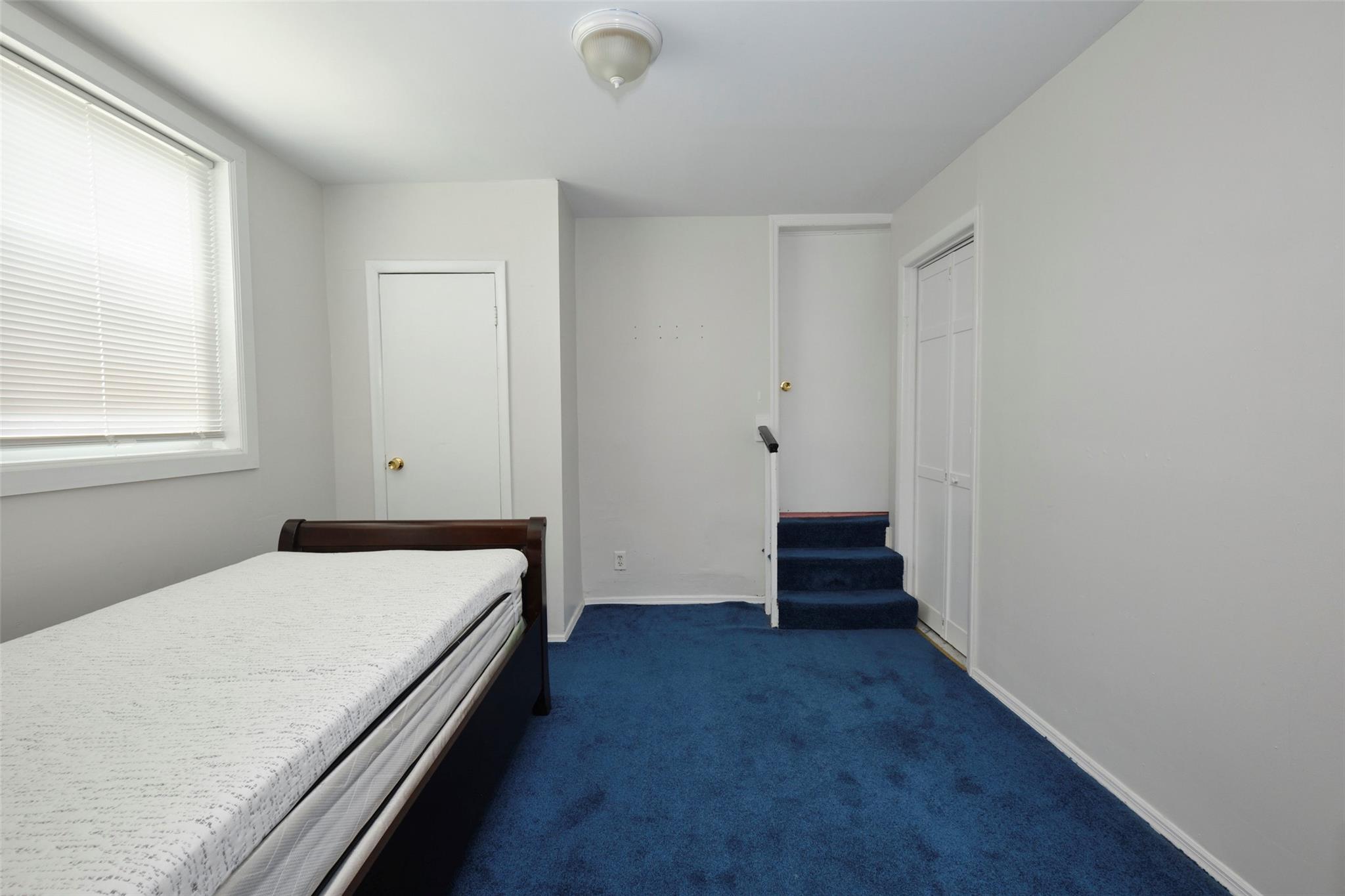 13501 Crossbay Boulevard, Ozone Park, NY 11417
