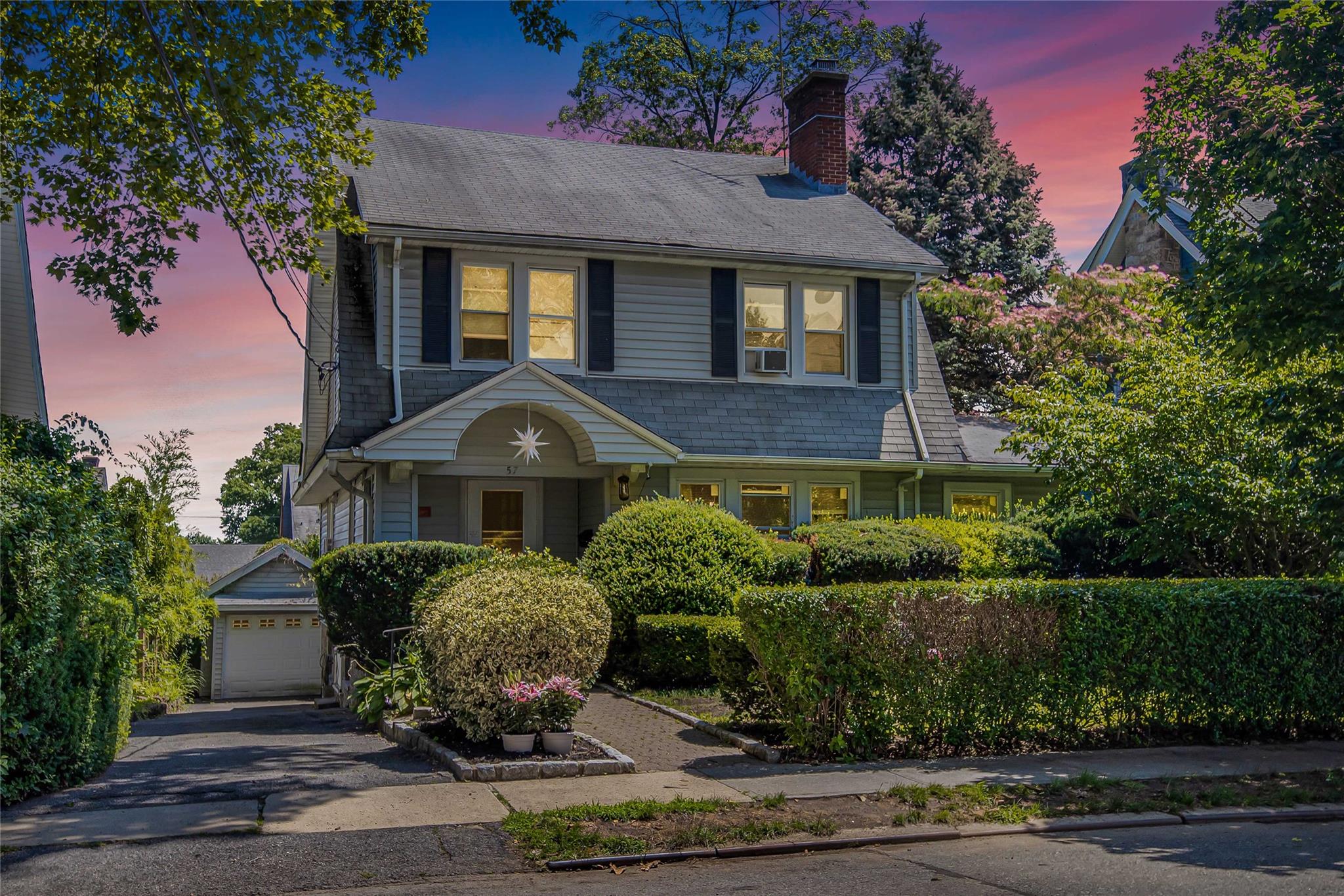 57 Faneuil Place, New Rochelle, NY 10801