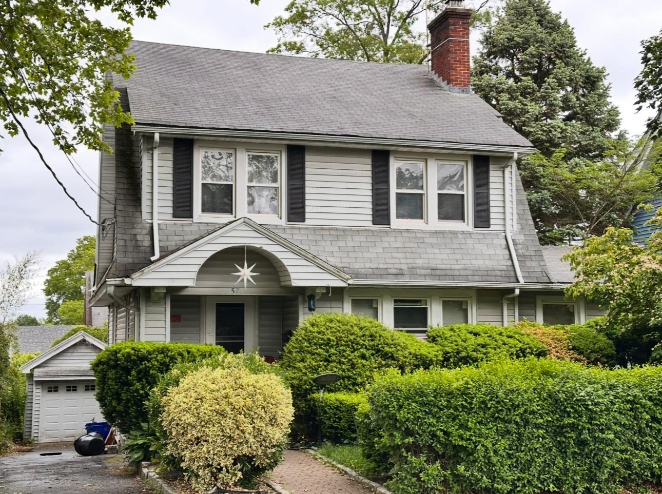 57 Faneuil Place, New Rochelle, NY 10801