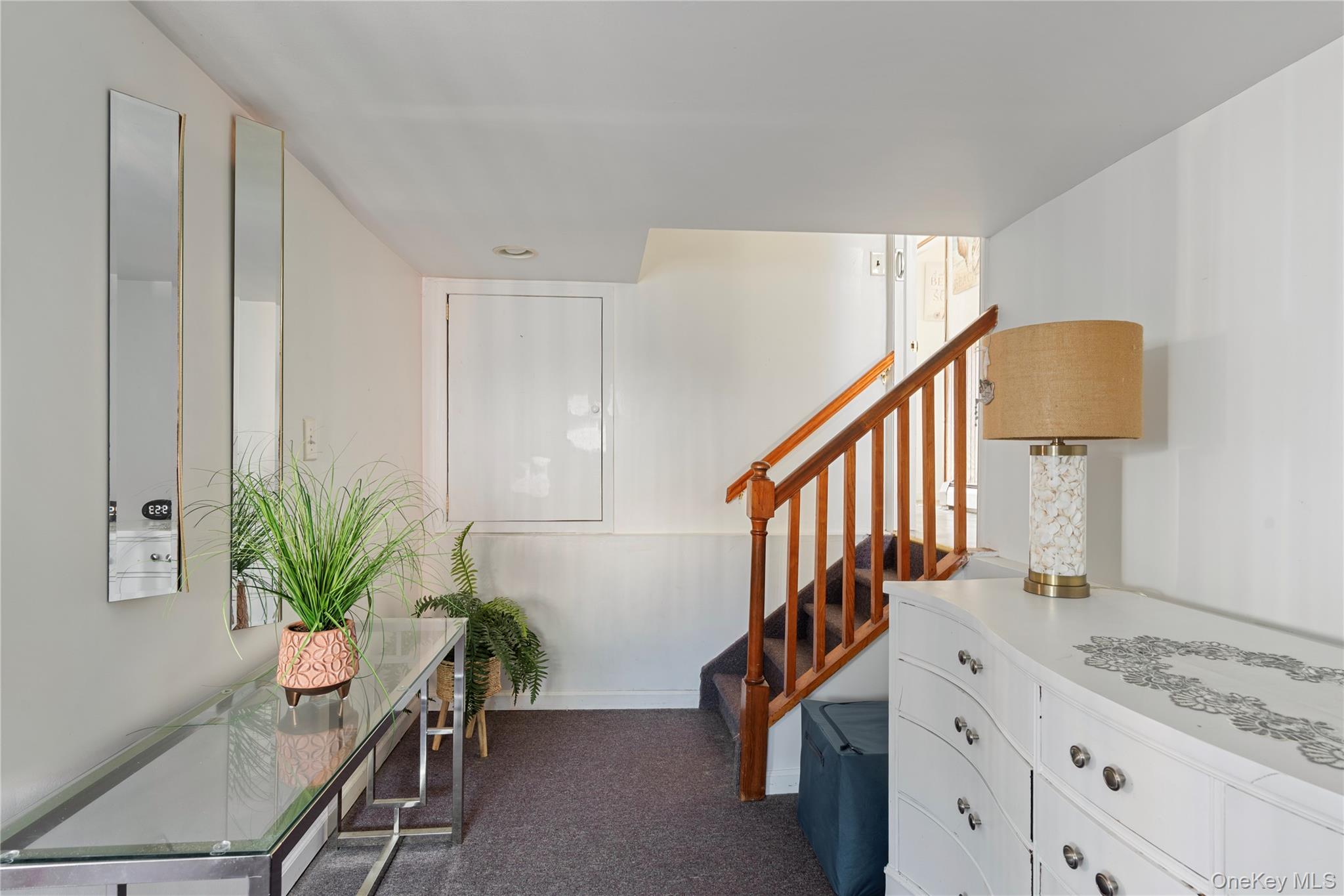 245 Lido Parkway, Lindenhurst, NY 11757