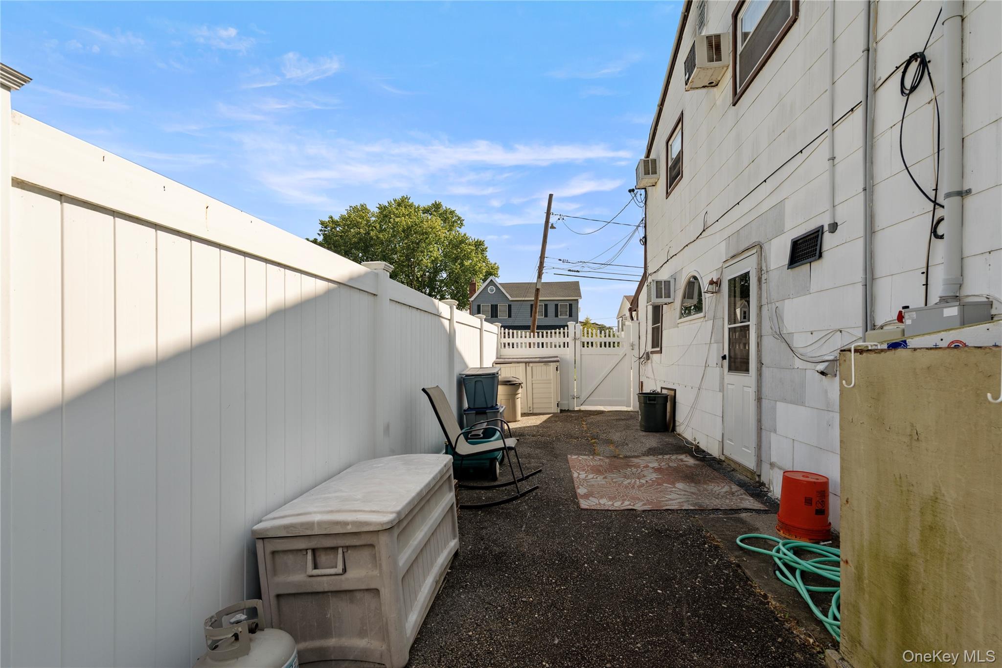 245 Lido Parkway, Lindenhurst, NY 11757