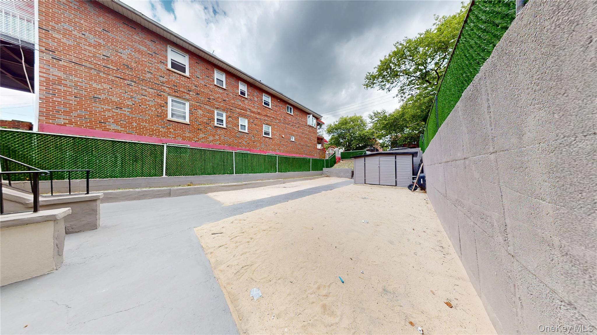 552 E 80th Street, Brooklyn, NY 11236