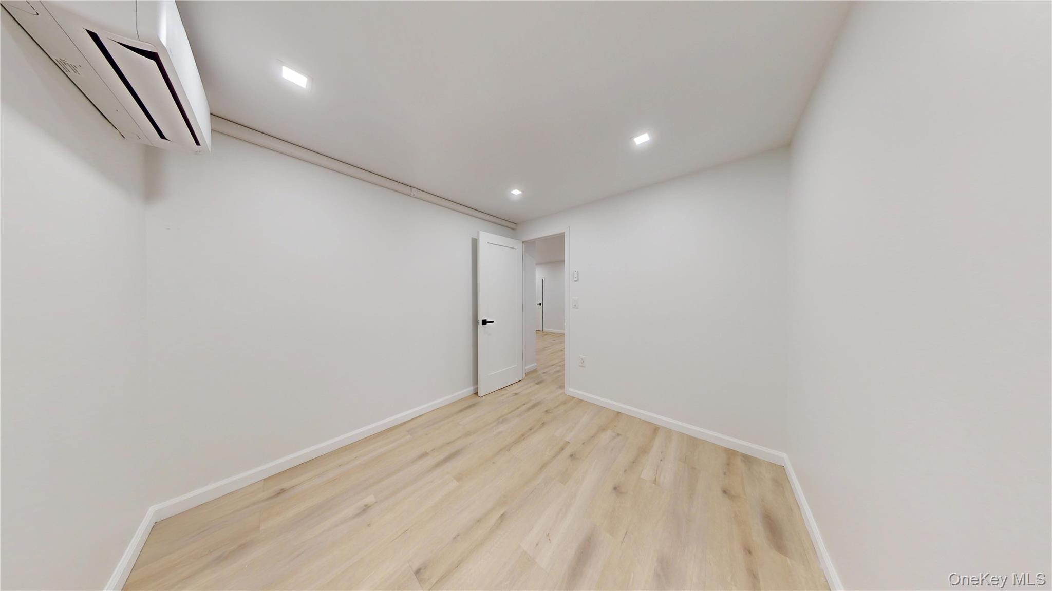 552 E 80th Street, Brooklyn, NY 11236