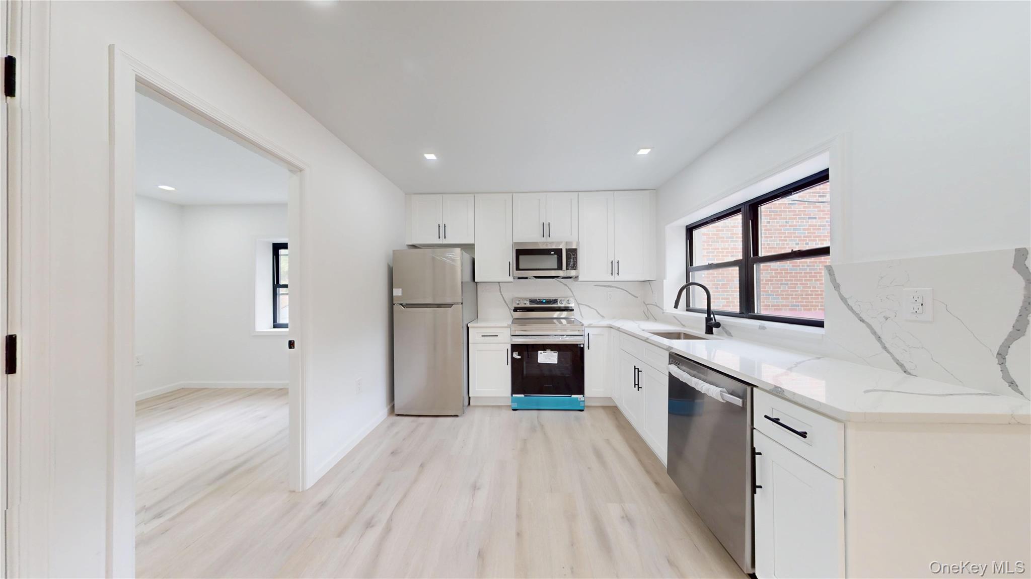 552 E 80th Street, Brooklyn, NY 11236