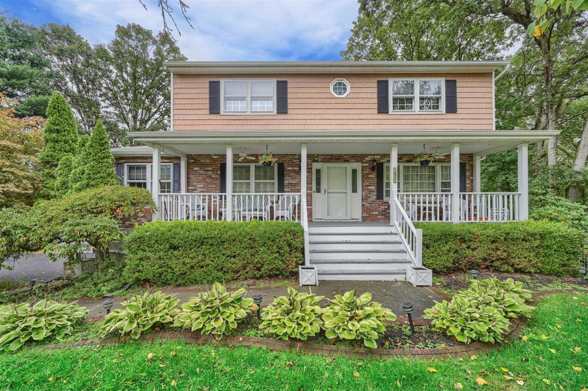 129 Barnes Road, Washingtonville, NY 10992