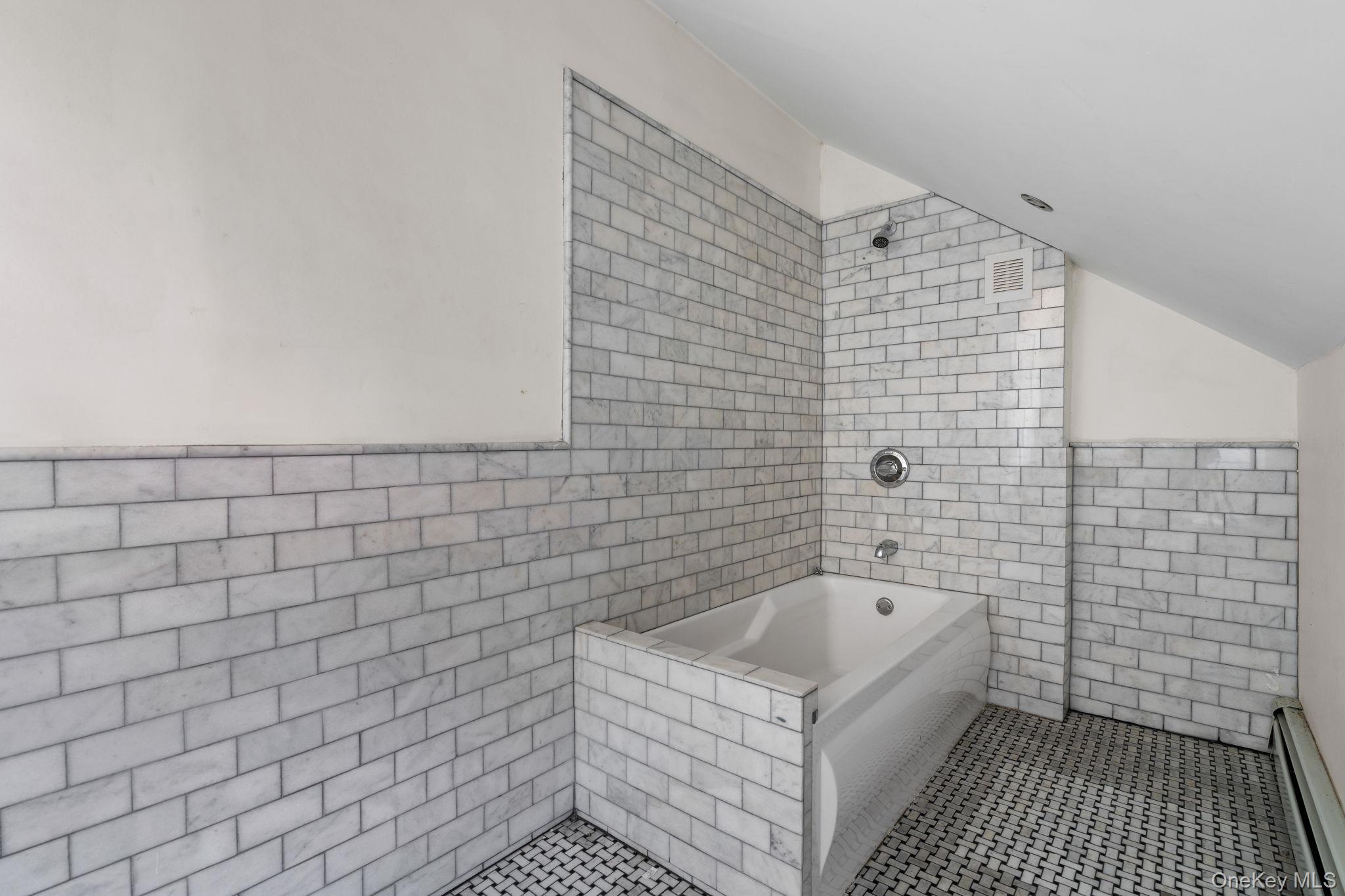 77 Academy Street, Poughkeepsie, NY 12601