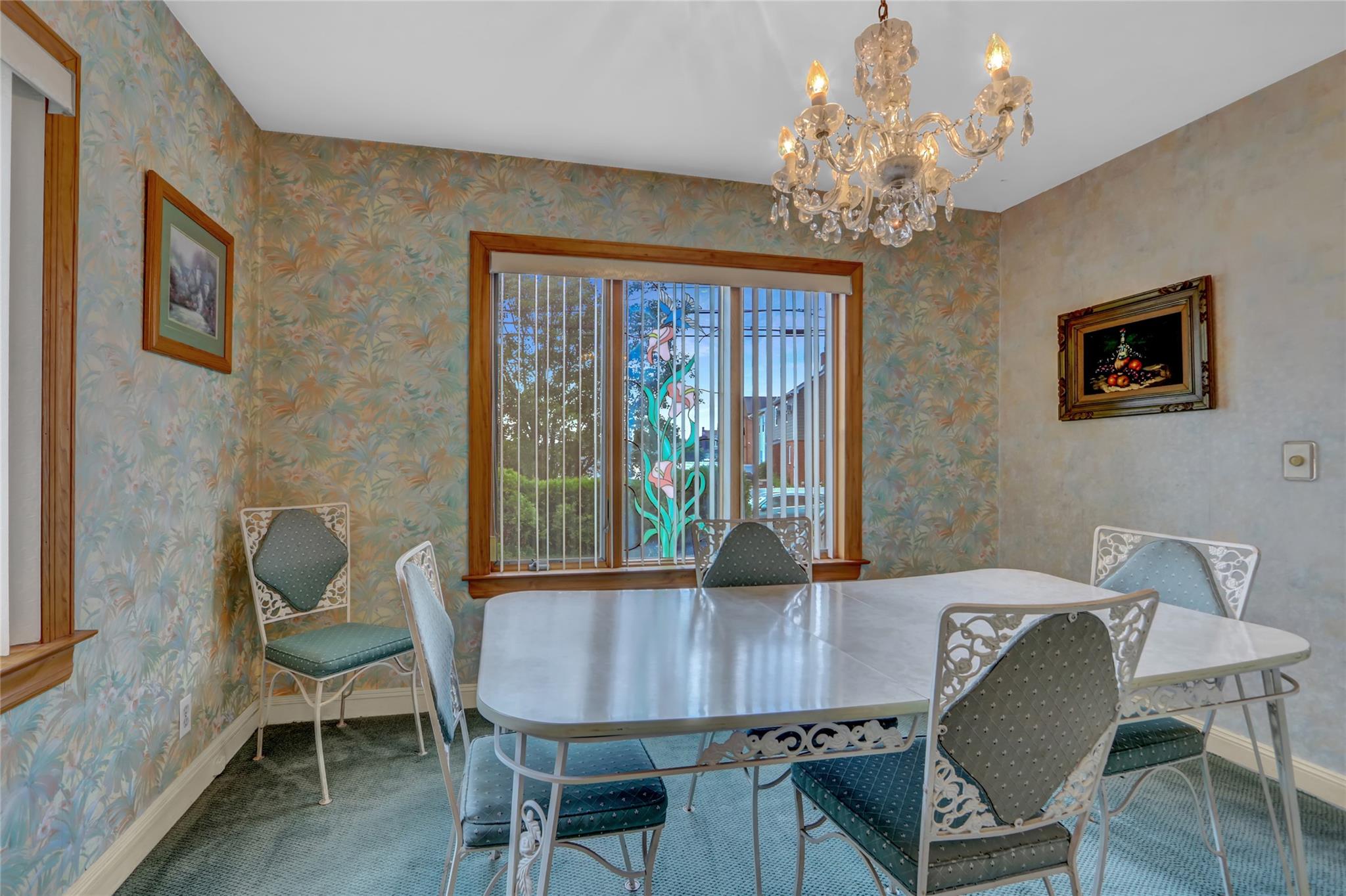 142 Kamda Boulevard, New Hyde Park, NY 11040