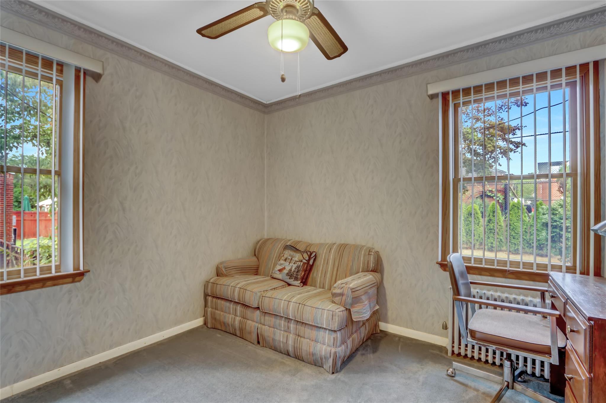 142 Kamda Boulevard, New Hyde Park, NY 11040